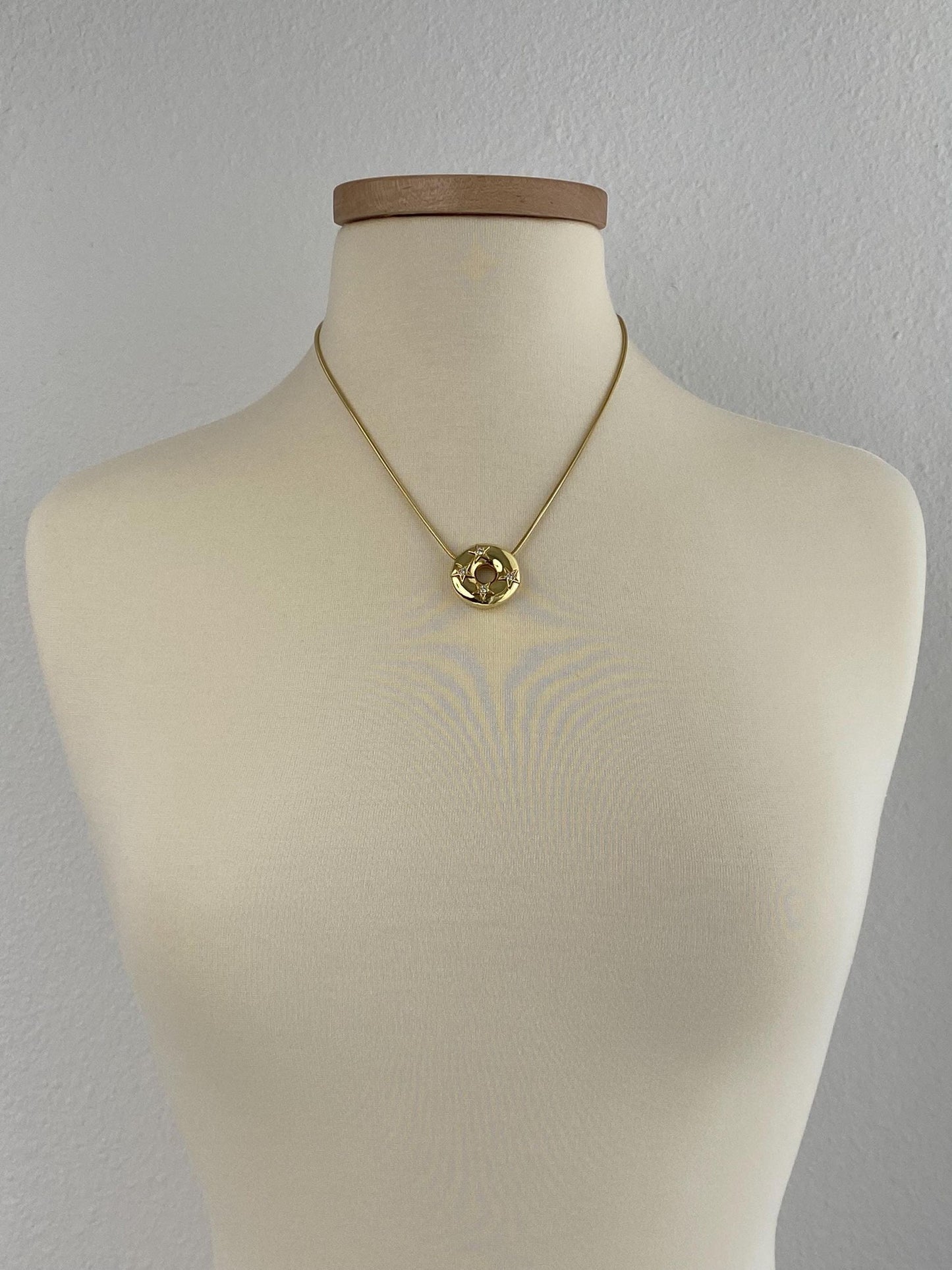 Vintage Solid 18k Yellow Gold Diamond Stars Donut Charm Snake Chain Necklace - 19 inches