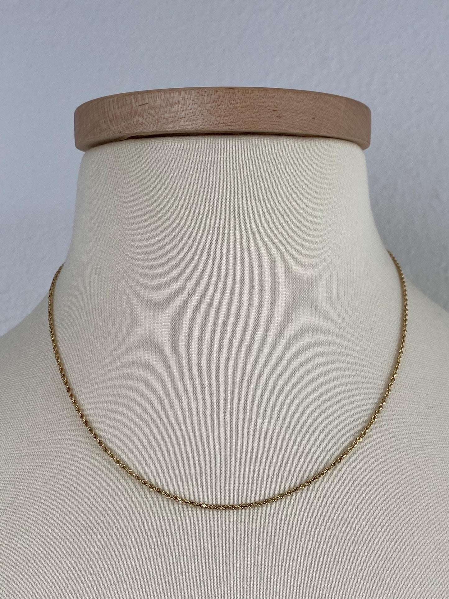 Vintage Solid 14k Yellow Gold Slim Rope Chain Necklace - 18.25 inches