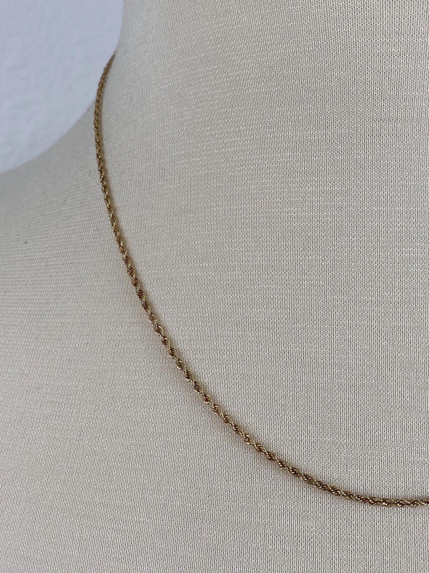 Vintage Solid 14k Yellow Gold Slim Rope Chain Necklace - 18.25 inches