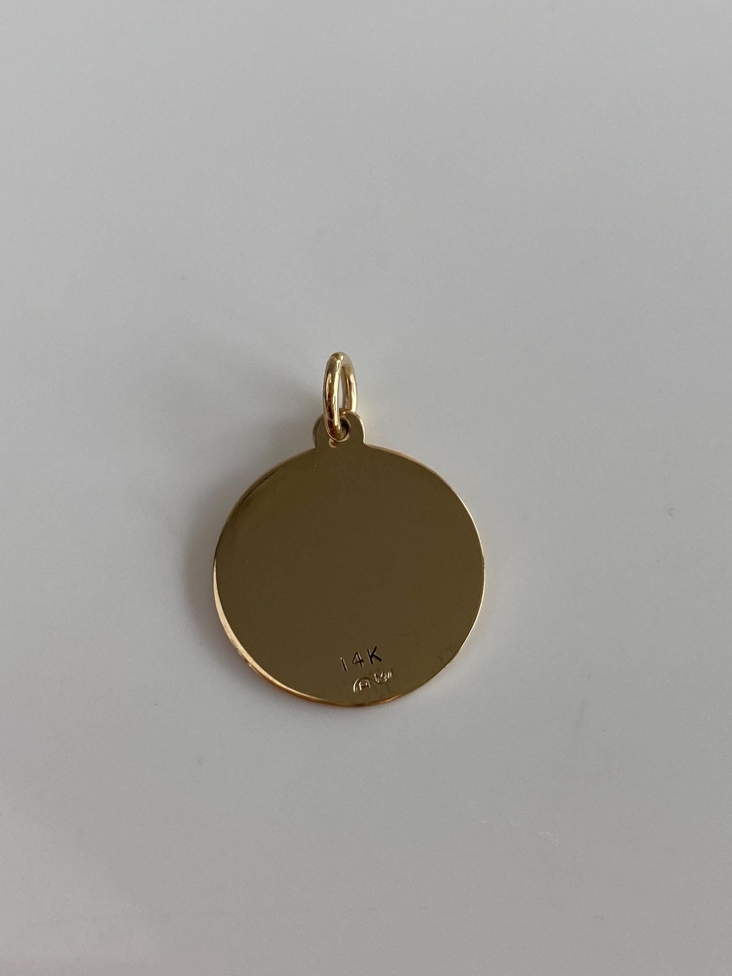 Vintage Solid 14k Yellow Gold Luck Peace Friendship Charm
