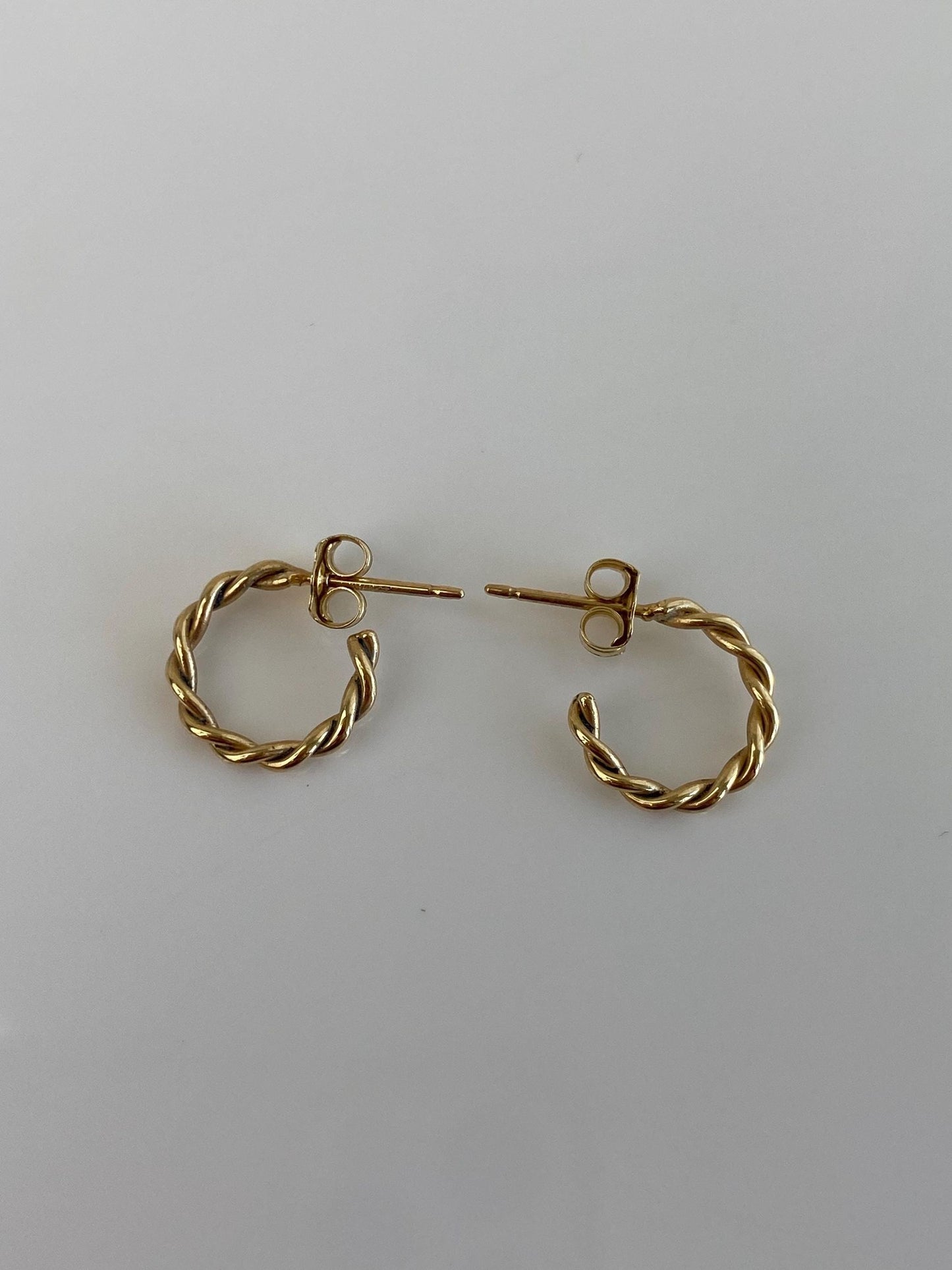 Vintage Solid 14k Yellow Gold Little Twist Hoop Earrings