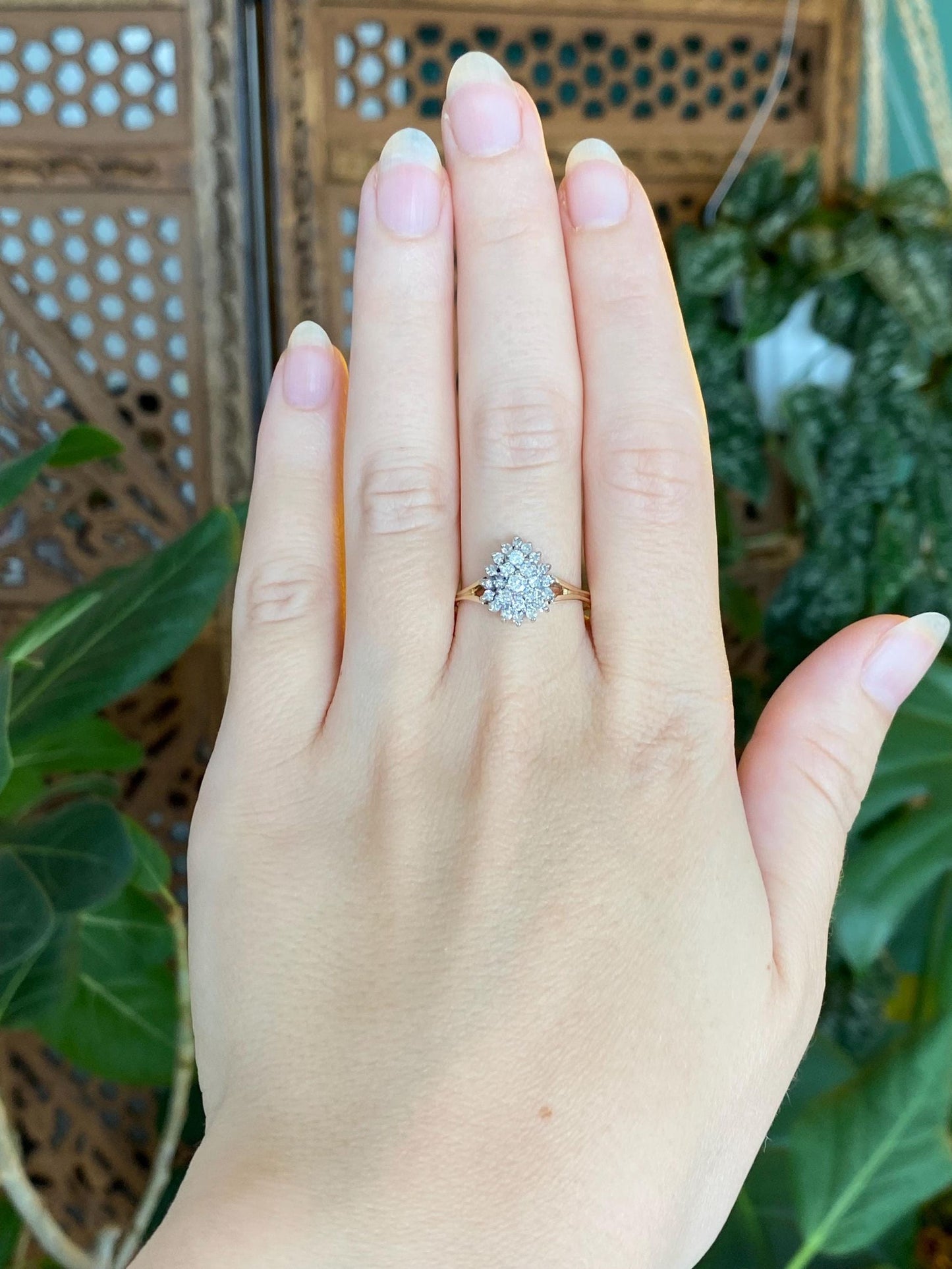 Vintage Solid 14k White & Yellow Gold Diamond Cluster Teardrop Ring - Size 8.5