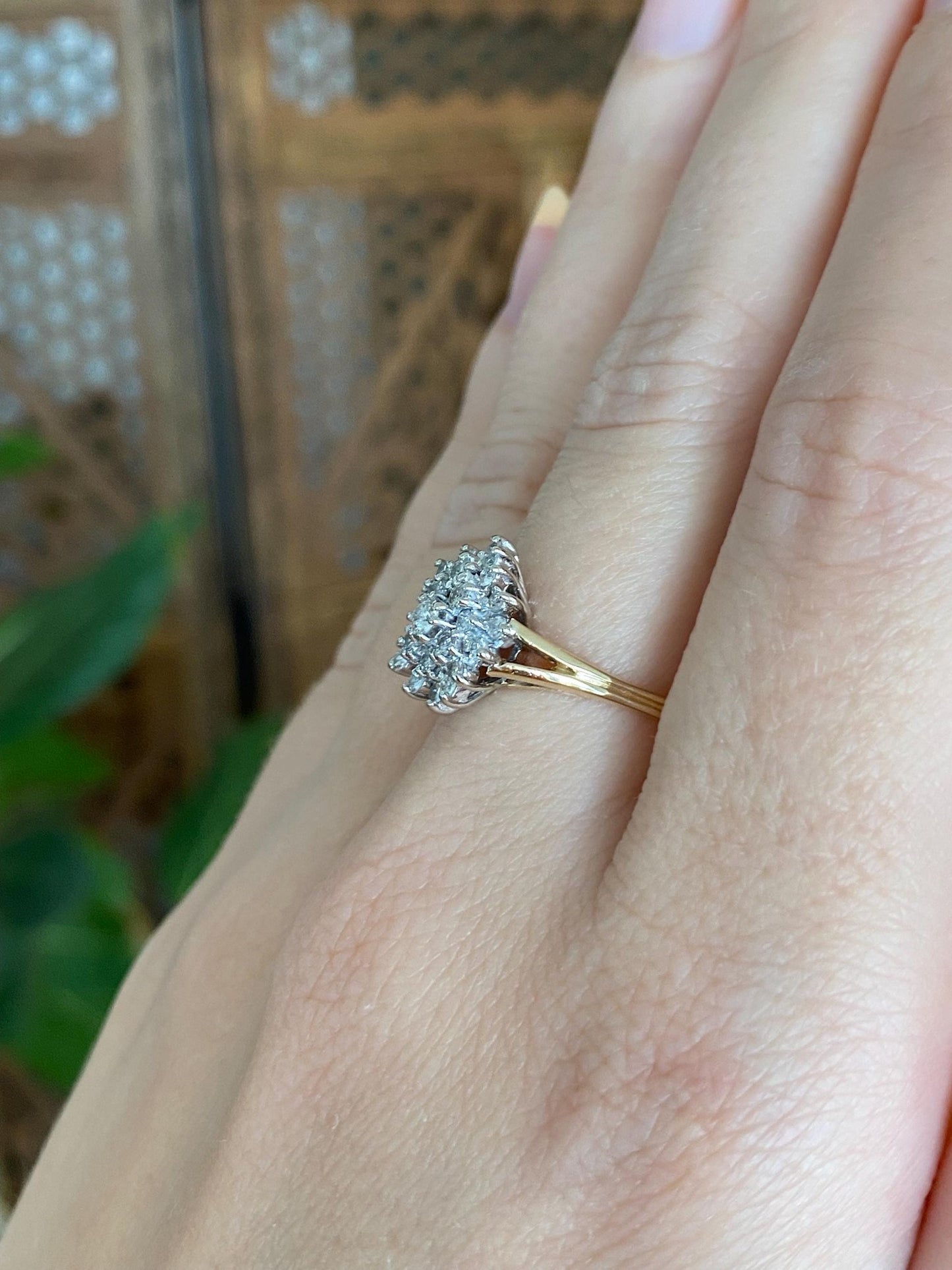 Vintage Solid 14k White & Yellow Gold Diamond Cluster Teardrop Ring - Size 8.5
