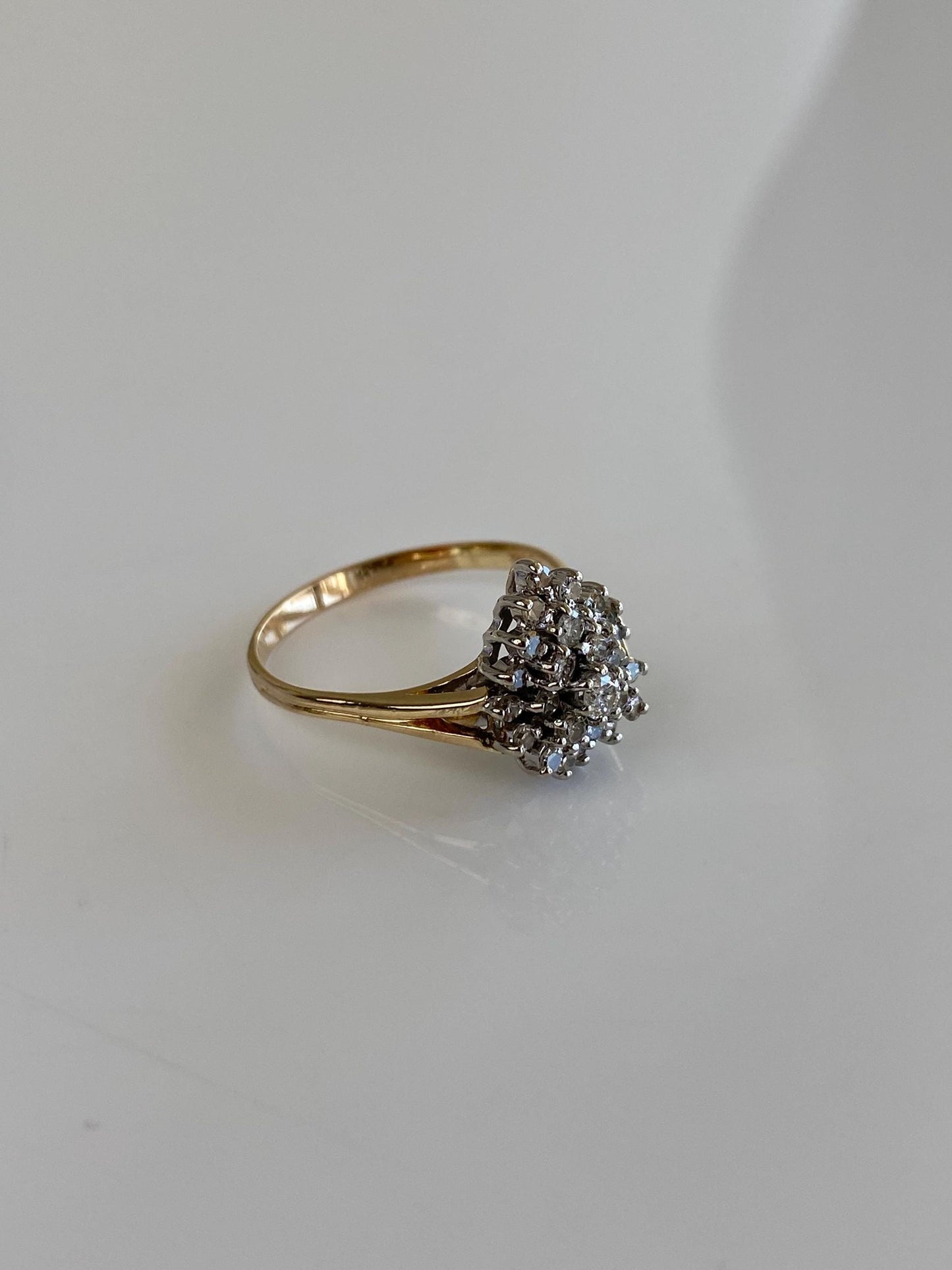 Vintage Solid 14k White & Yellow Gold Diamond Cluster Teardrop Ring - Size 8.5
