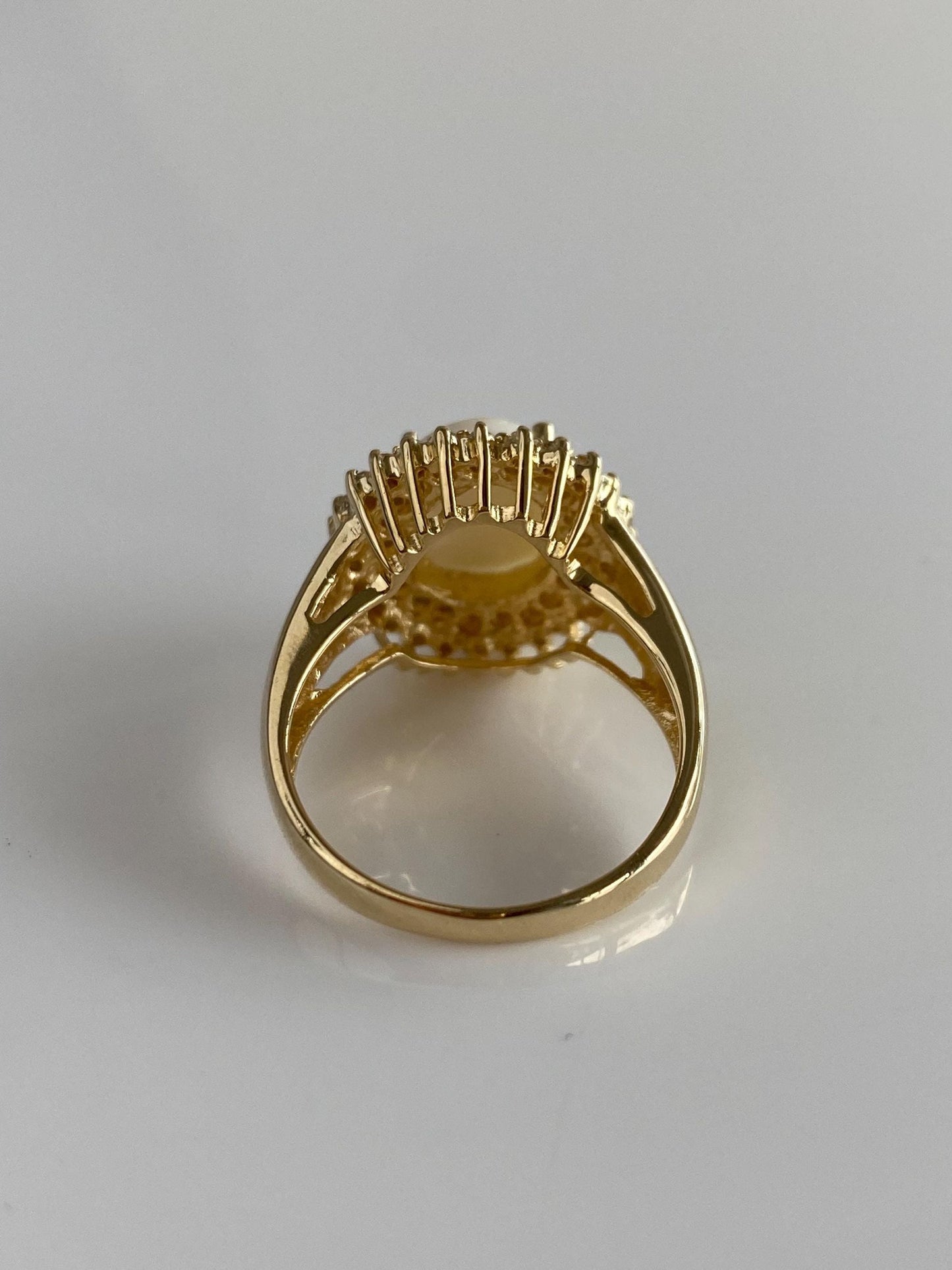 Vintage Solid 14k Yellow Gold Diamond Halo Opal Ring - Size 6.75
