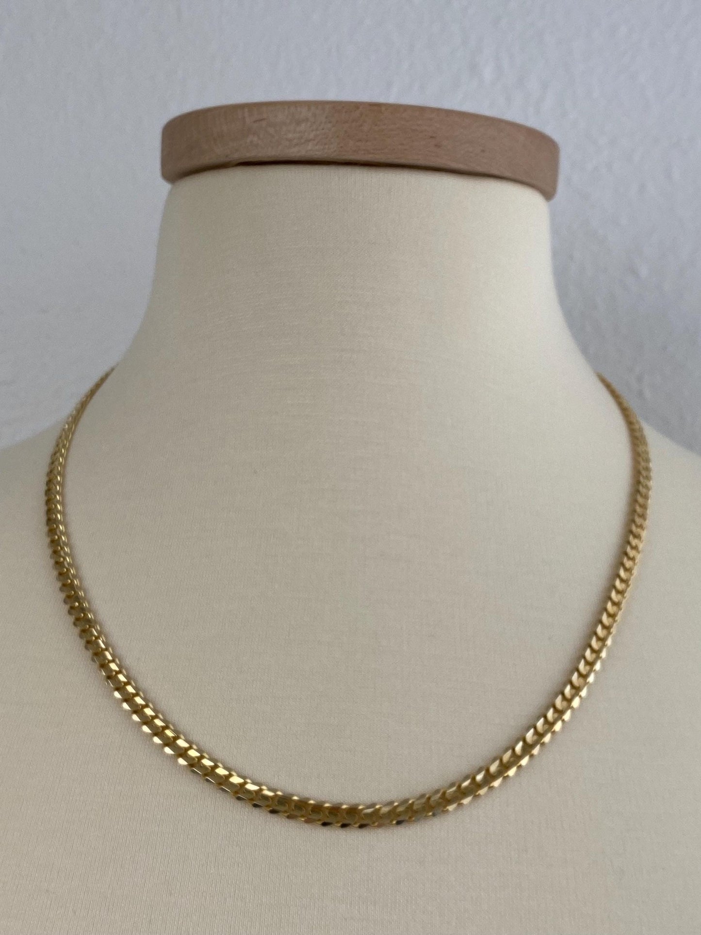 Vintage Solid 14k Yellow Gold Chunky Flat Curb Chain Necklace - 21.75 inches