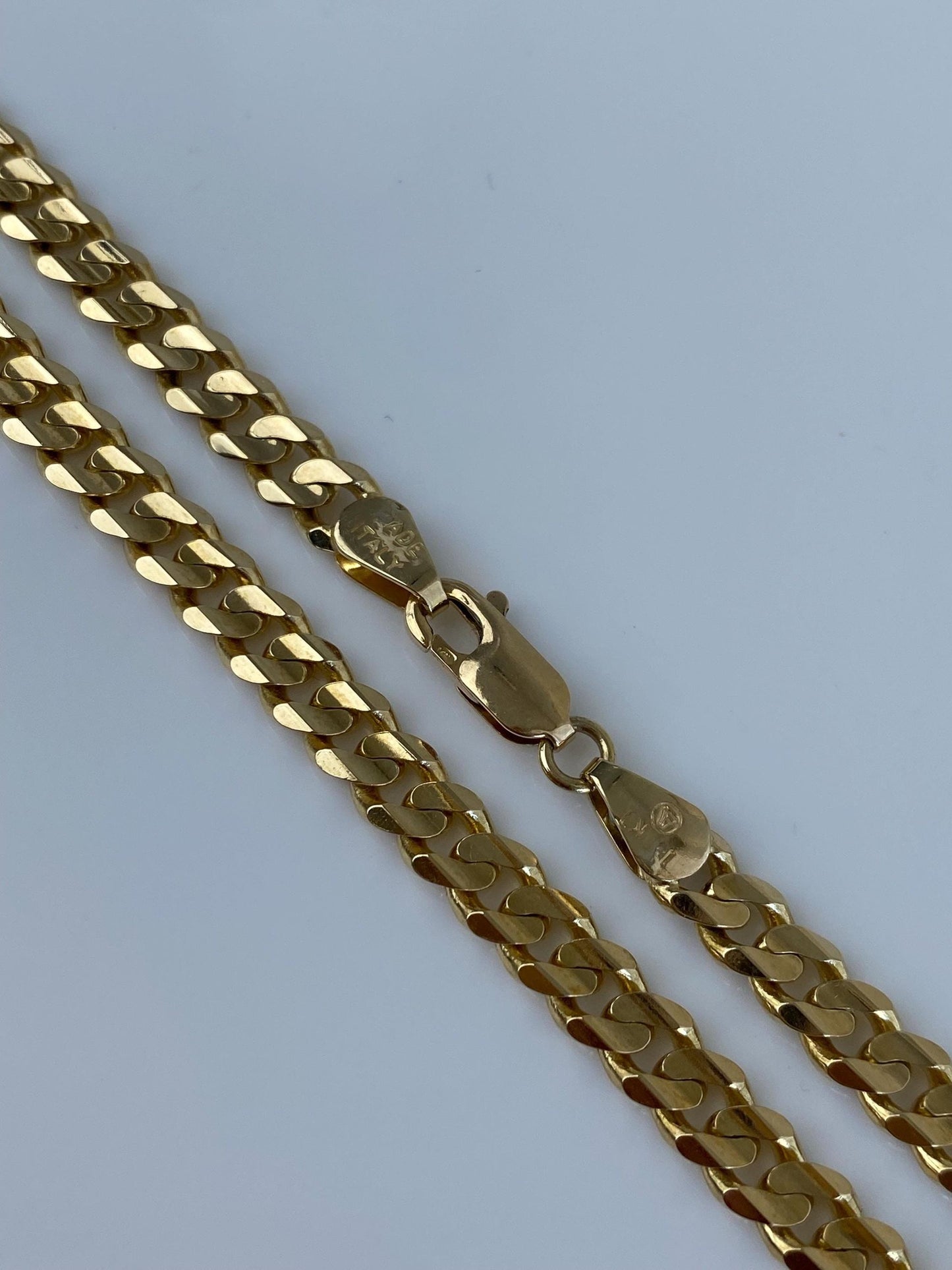 Vintage Solid 14k Yellow Gold Chunky Flat Curb Chain Necklace - 21.75 inches