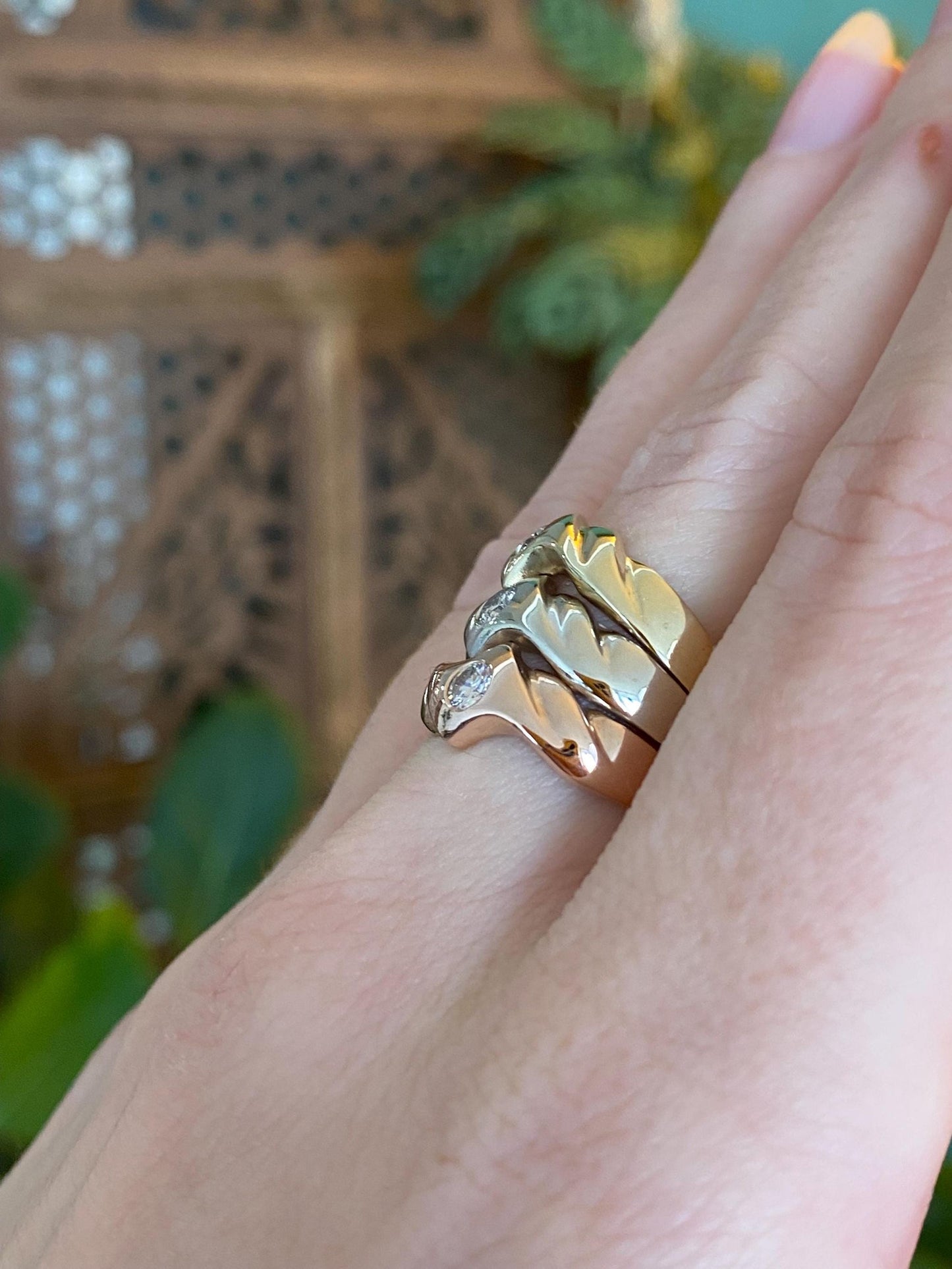 Vintage Solid 14k Tri Tone Gold Diamond Ring Band - Size 6.25