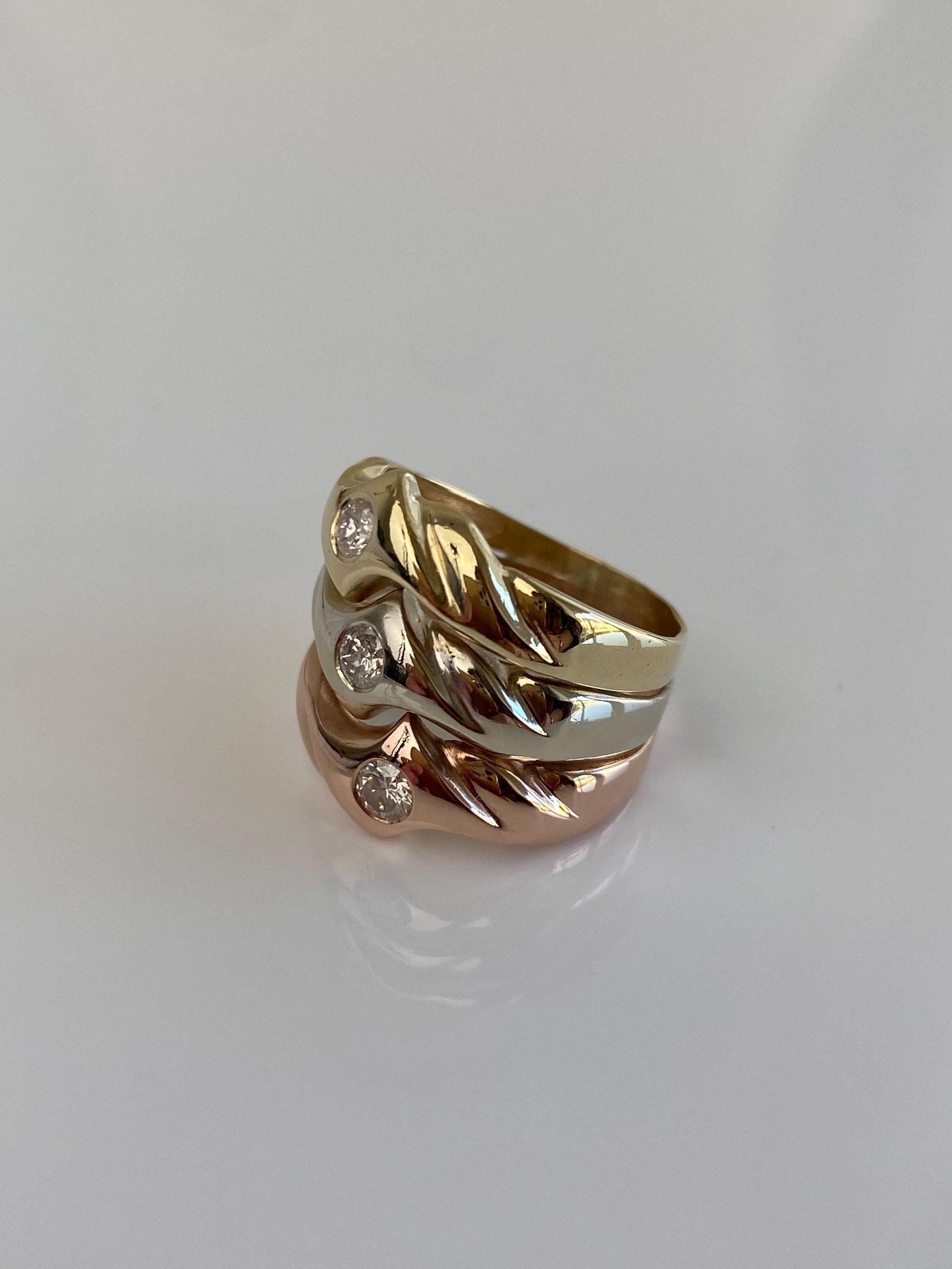 Vintage Solid 14k Tri Tone Gold Diamond Ring Band - Size 6.25