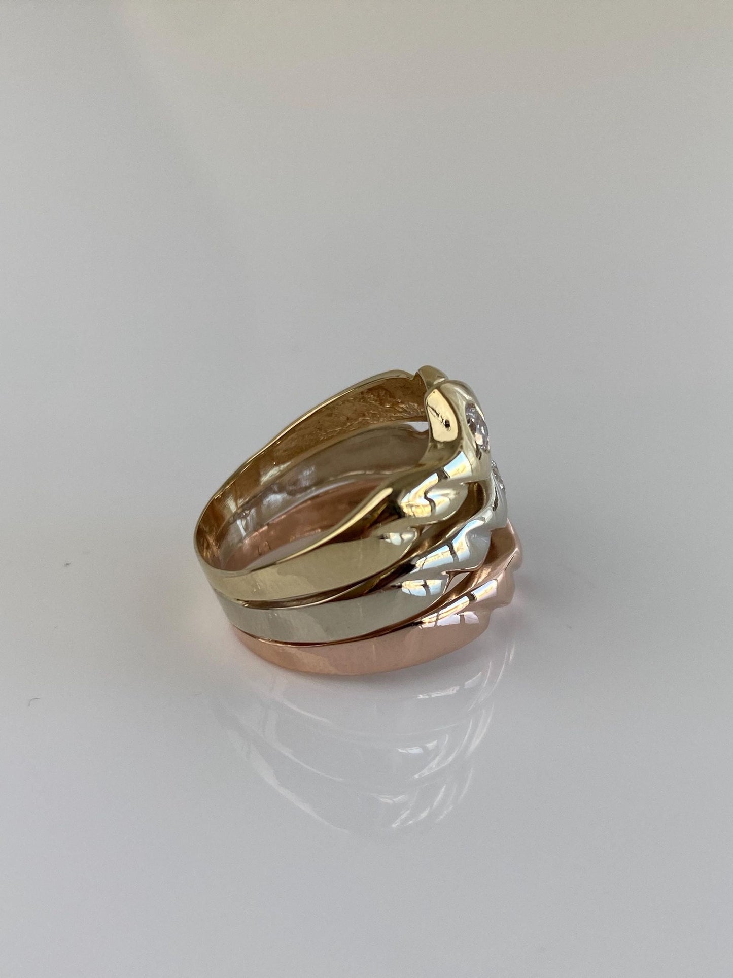 Vintage Solid 14k Tri Tone Gold Diamond Ring Band - Size 6.25