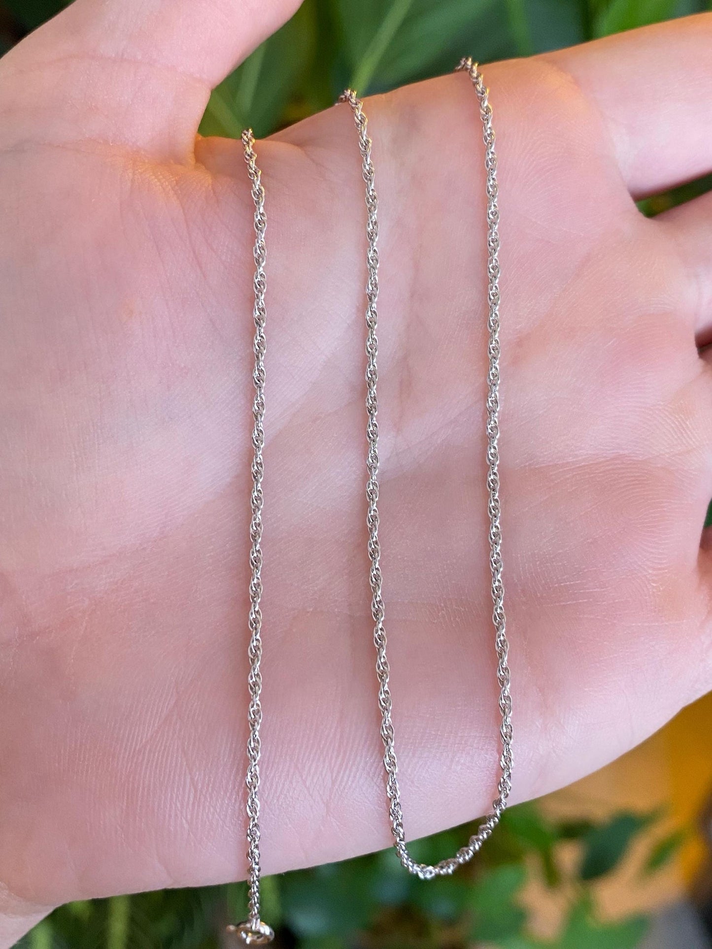 Vintage Solid 10k White Gold Chain Necklace - 15 inches