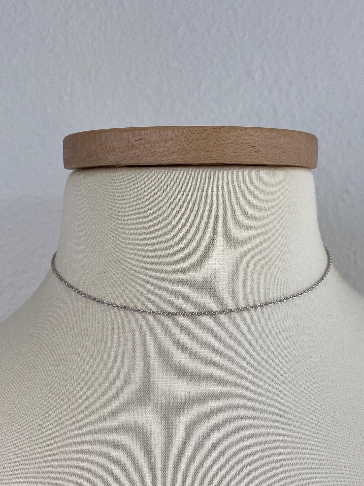 Vintage Solid 10k White Gold Chain Necklace - 15 inches