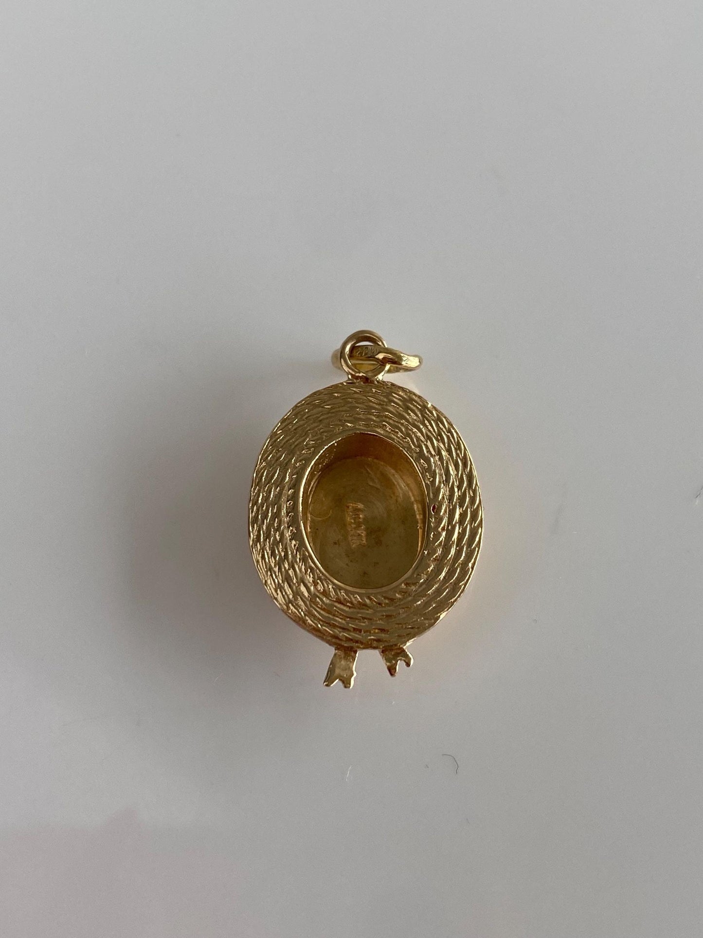Vintage Solid 14k Yellow Gold Hat Charm
