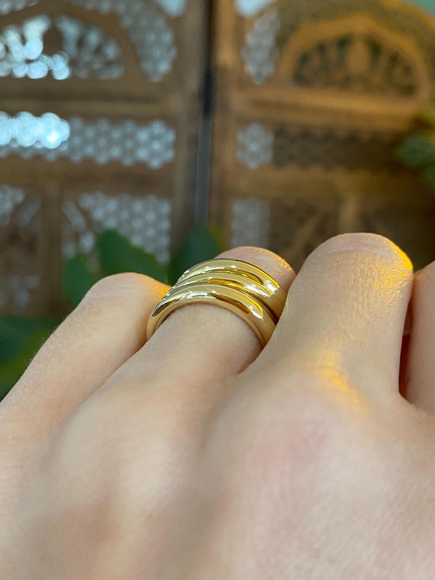 Tiffany & Co Solid 18k Yellow Gold Chunky Diagonal Ring Band - Size 5.25