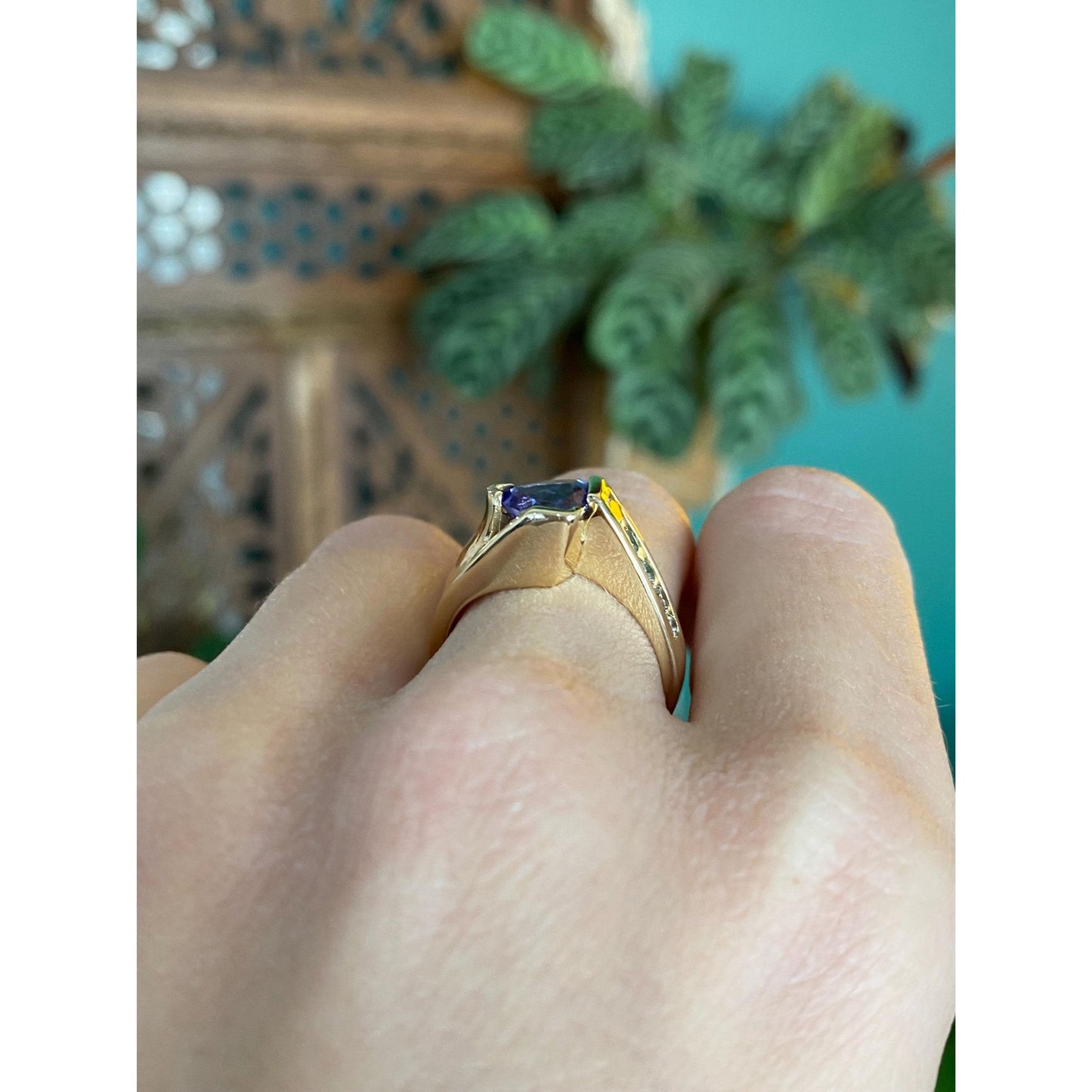 Solid 18k Yellow Gold Diamond Tanzanite Ring - Size 7