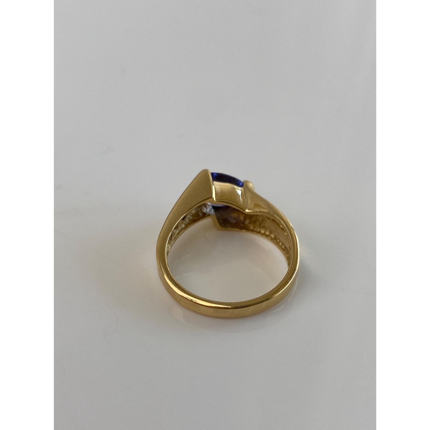 Solid 18k Yellow Gold Diamond Tanzanite Ring - Size 7