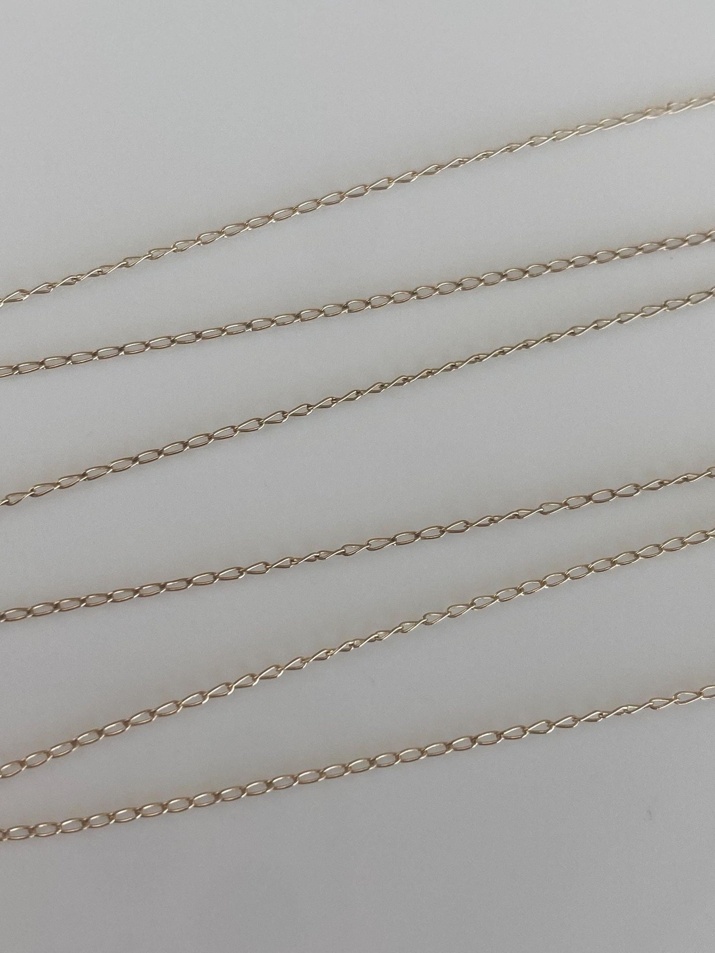 Vintage Solid 14k Yellow Gold Dainty Elongated Curb Chain Necklace - 18.75 inches