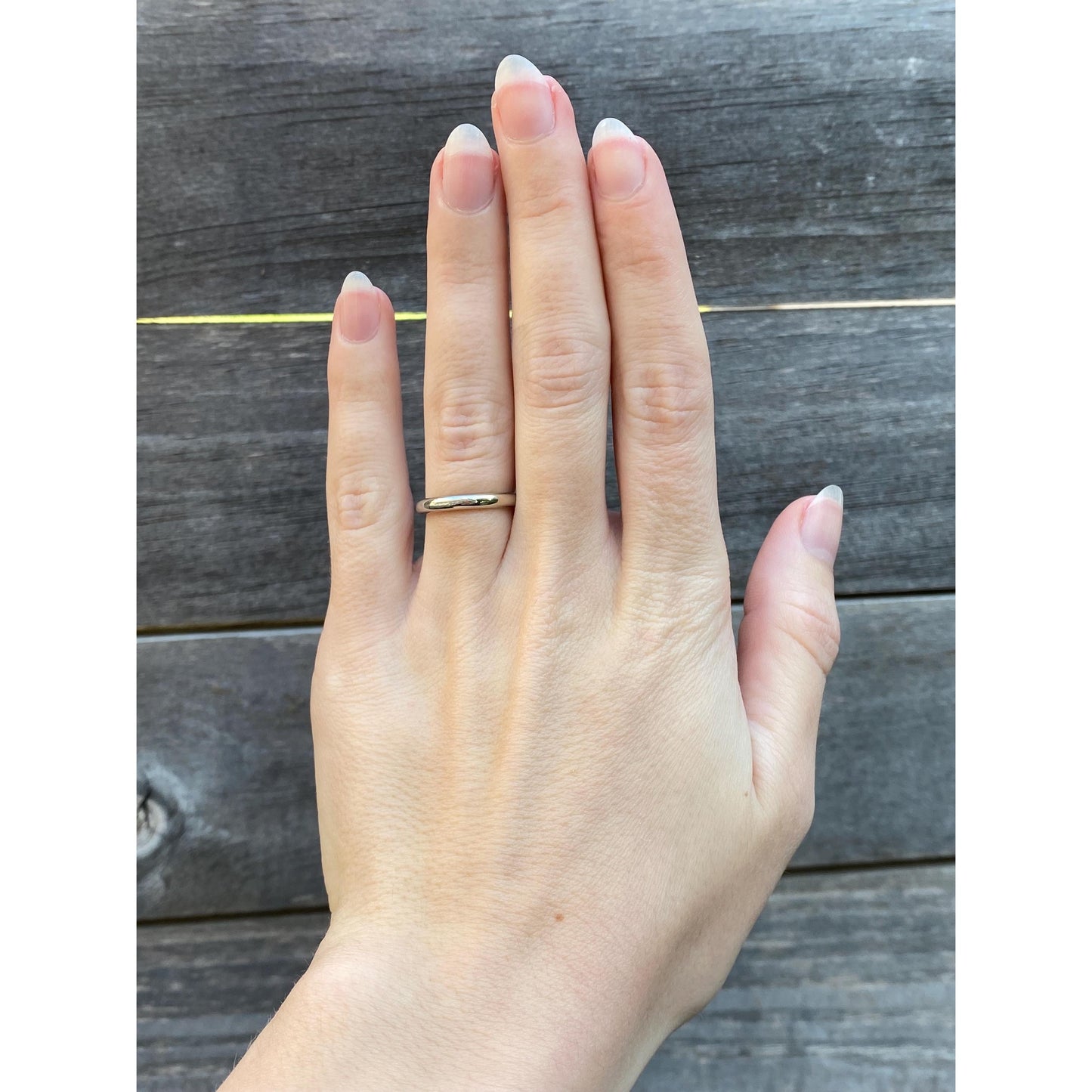 Vintage Solid 14k White Gold Ring Band - Size 5.5