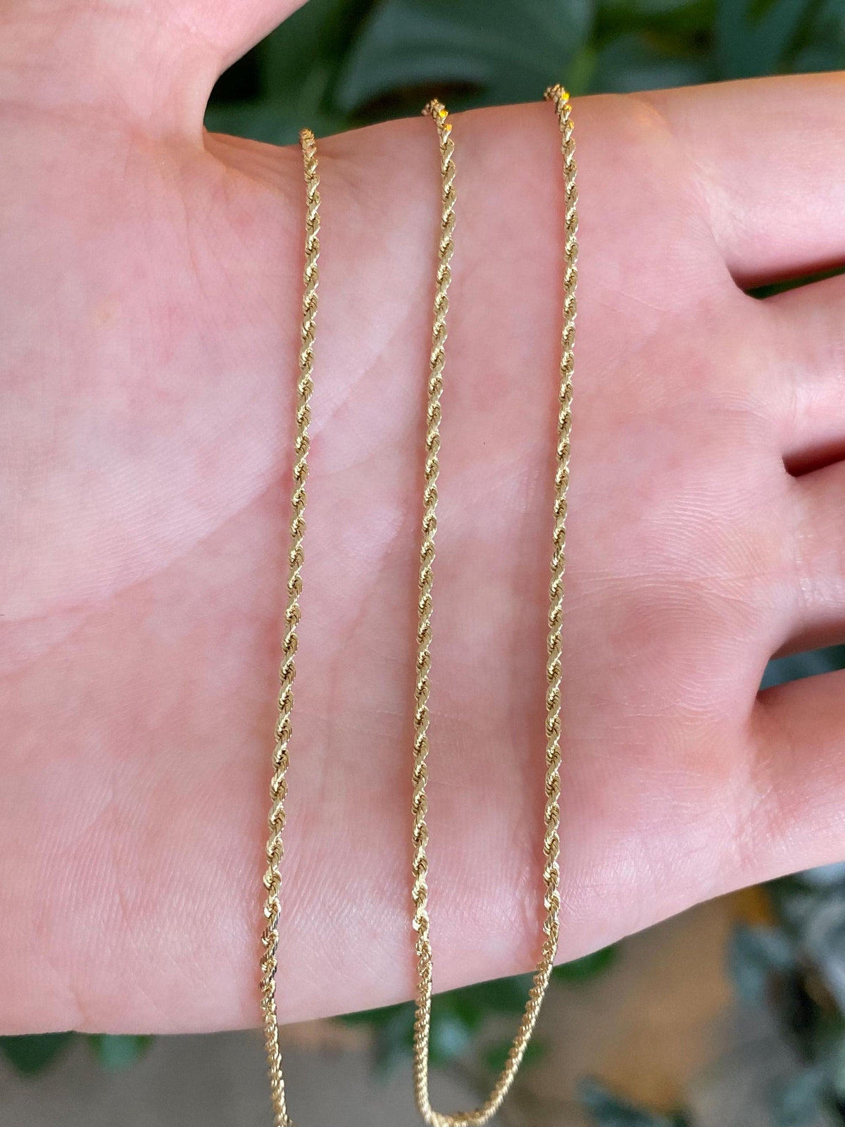 Vintage Solid 14k Yellow Gold Diamond Cut Long Slim Rope Chain Necklace - 22 inches