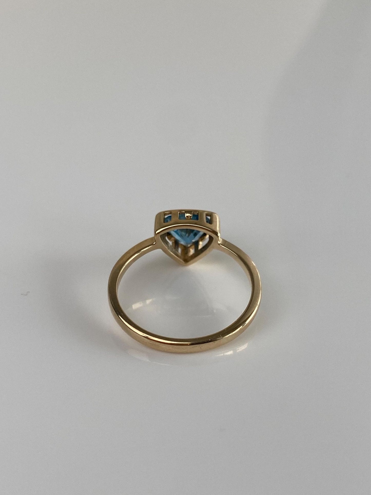 Vintage Solid 14k Yellow Gold Topaz Triangle Ring - Size 6