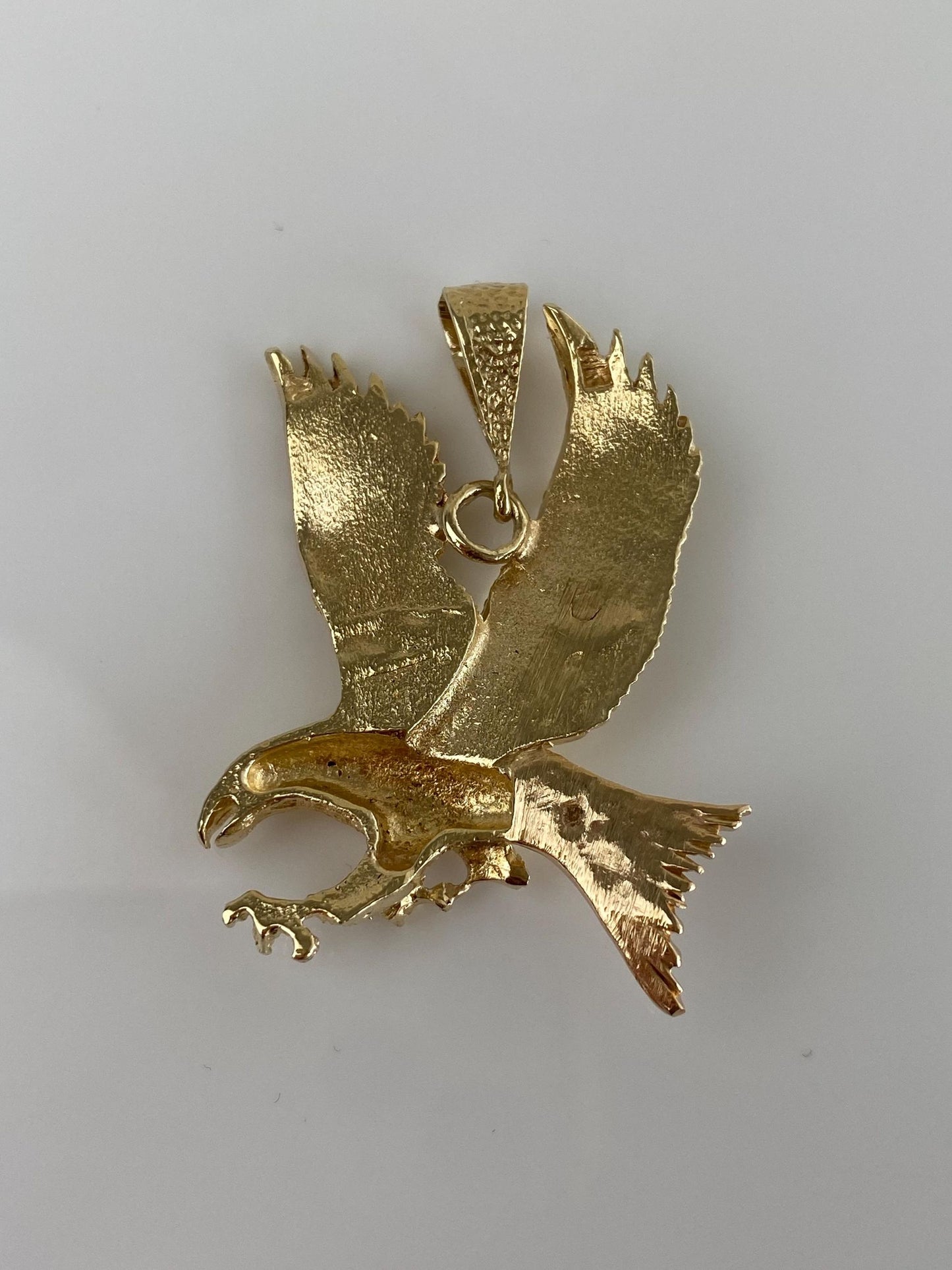Vintage Solid 10k Yellow Gold Diamond Cut Large Eagle Charm