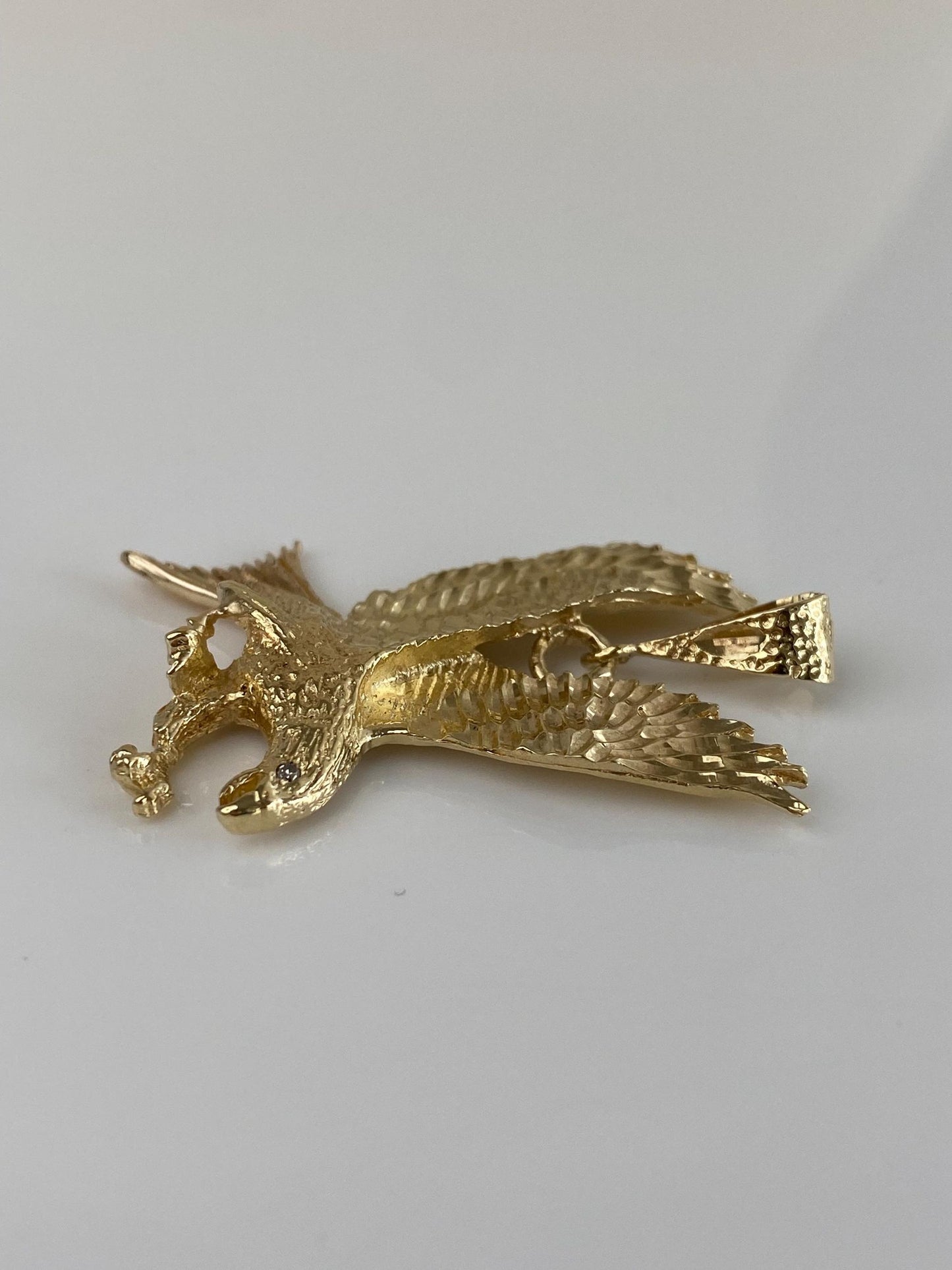 Vintage Solid 10k Yellow Gold Diamond Cut Large Eagle Charm