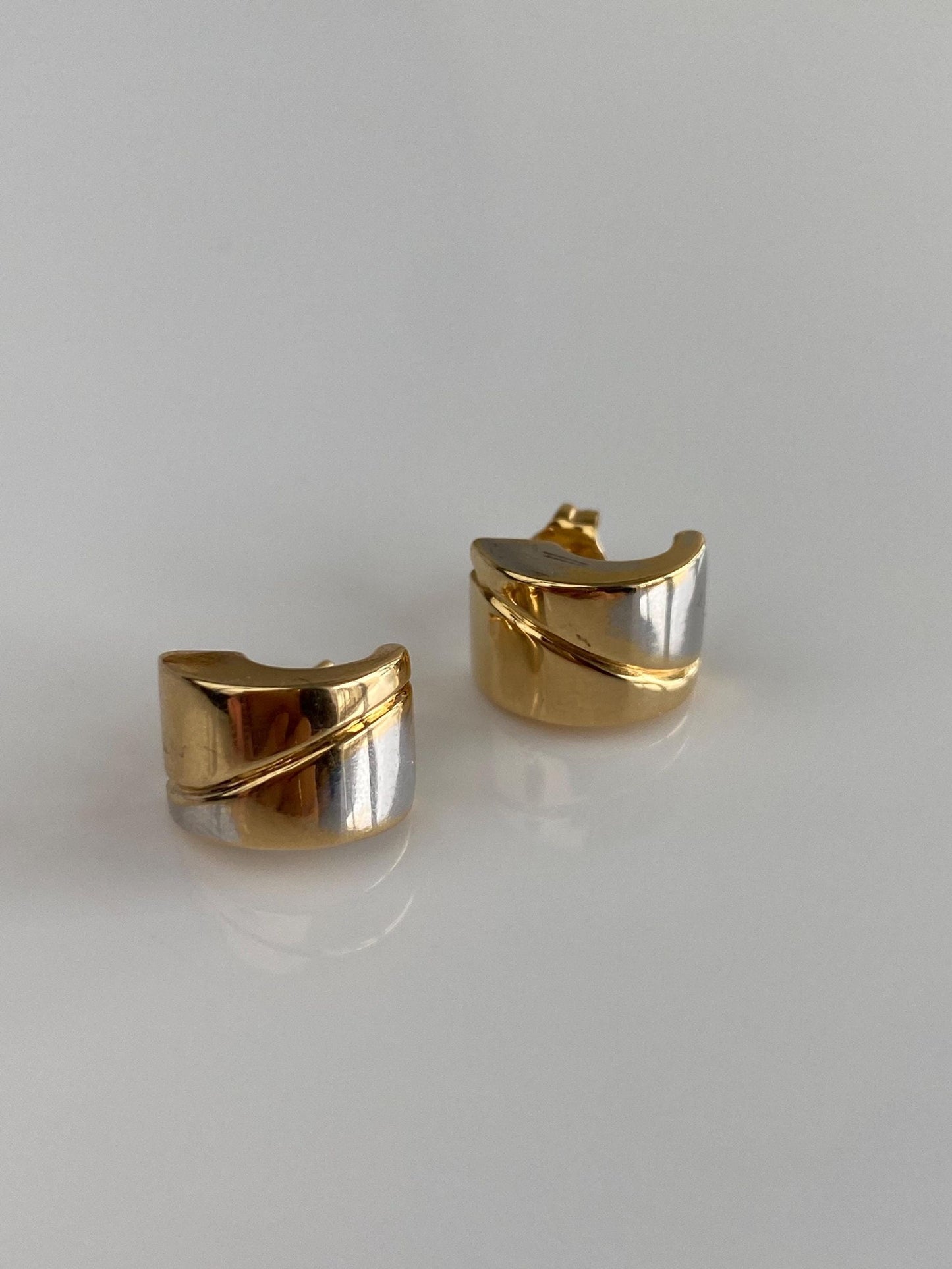 Vintage 18k White & Yellow Gold Wide Hoop Stud Earrings