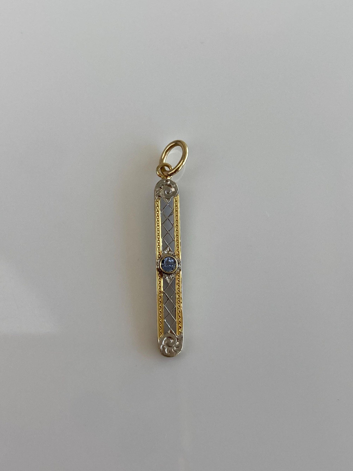 Vintage Solid 10k White & Yellow Gold Blue Sapphire Bar Charm