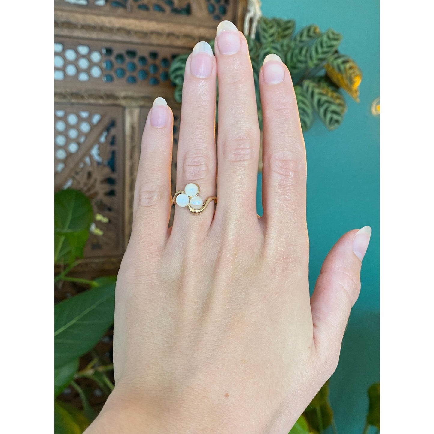 Vintage Solid 10k Yellow Gold Pearls Ring - Size 5.25