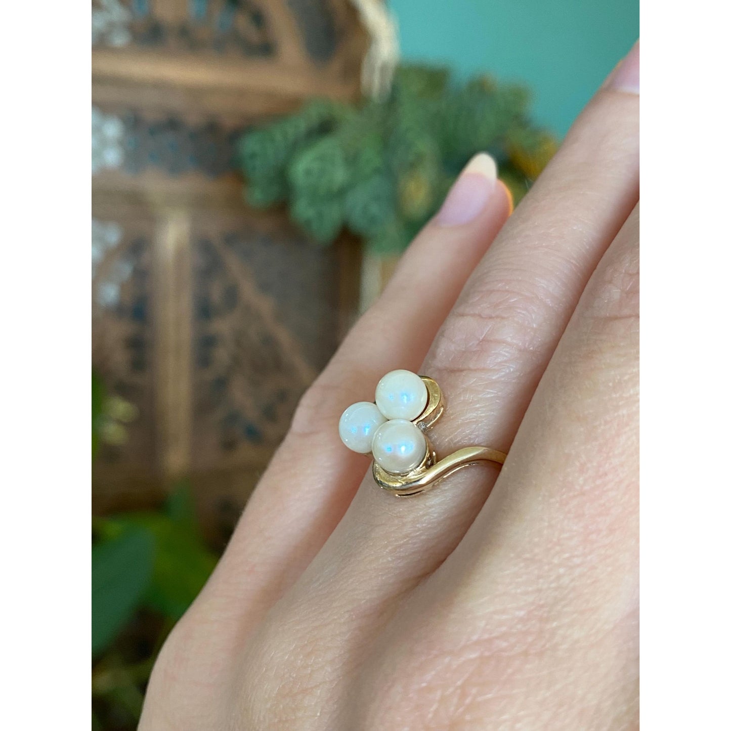 Vintage Solid 10k Yellow Gold Pearls Ring - Size 5.25