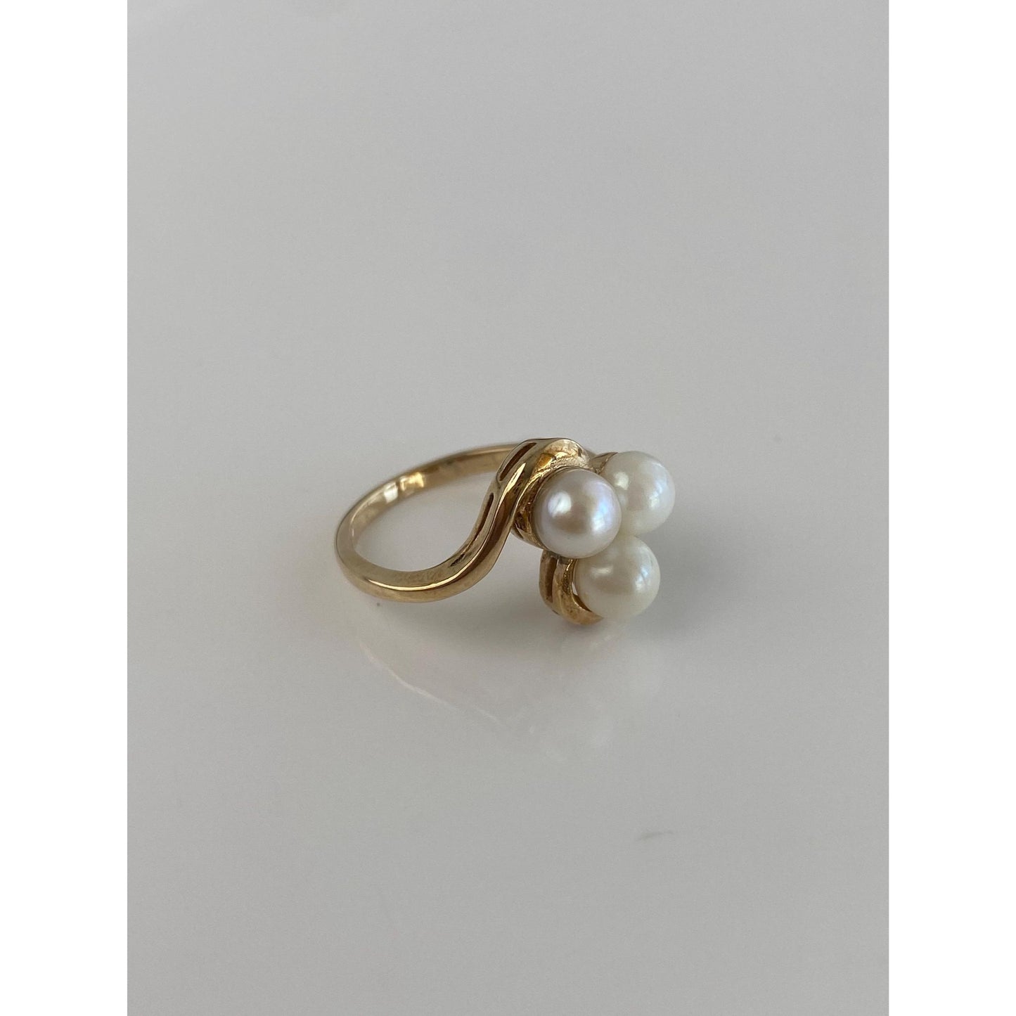 Vintage Solid 10k Yellow Gold Pearls Ring - Size 5.25