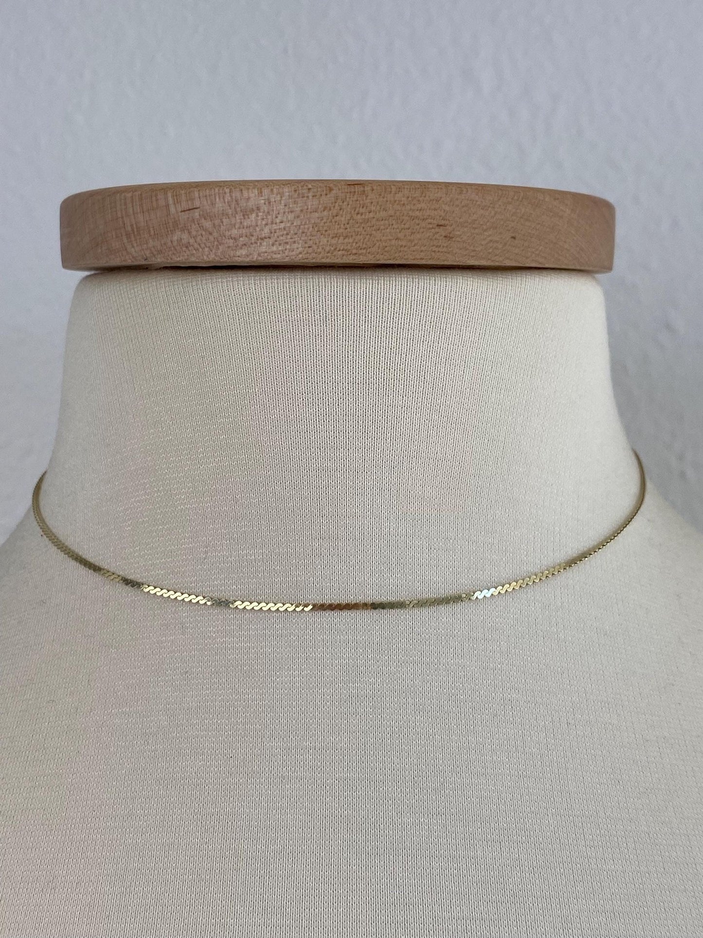 Vintage Solid 14k Yellow Gold Serpentine Chain Necklace - 15 inches