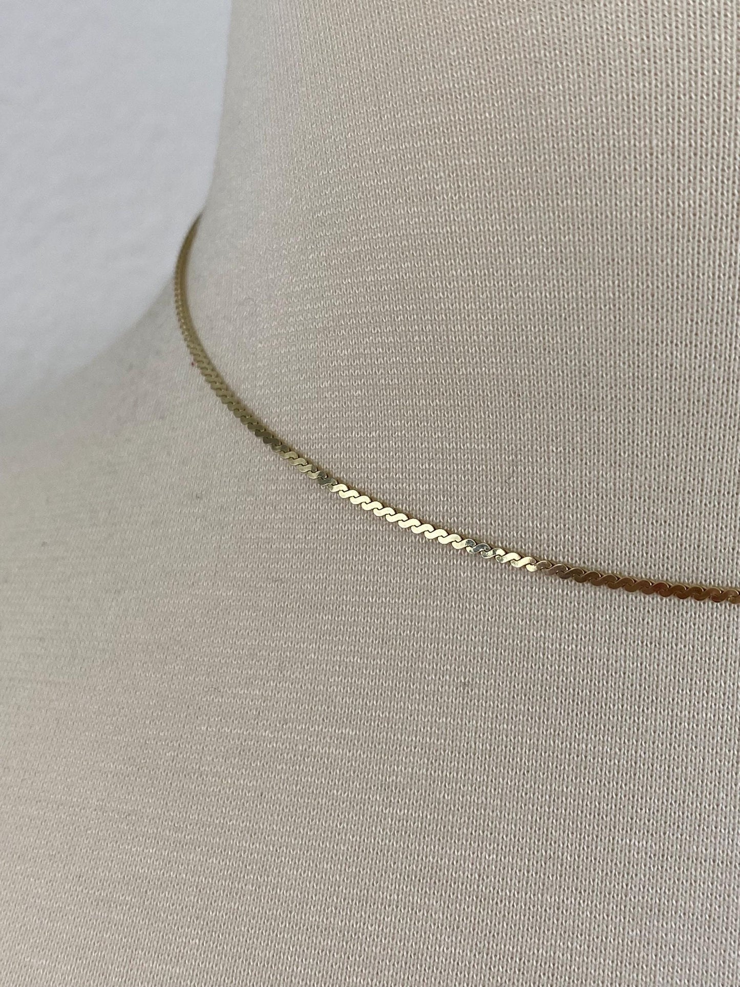 Vintage Solid 14k Yellow Gold Serpentine Chain Necklace - 15 inches