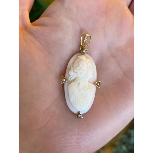 Vintage Solid 10k Yellow Gold Seed Pearls Carved Cameo Charm