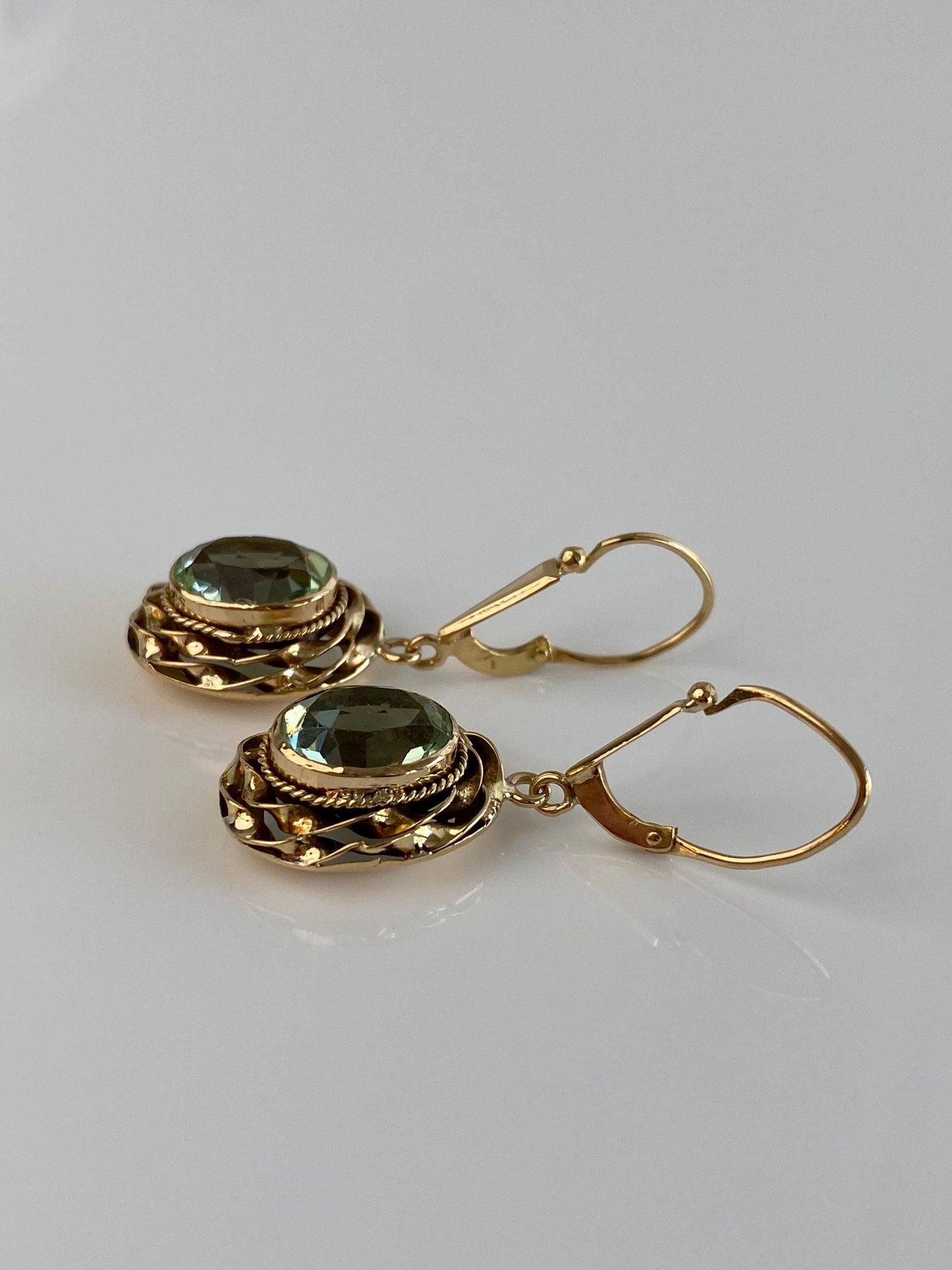 Vintage Solid 14k Yellow Gold Blue Cubic Zirconia Dangle Earrings