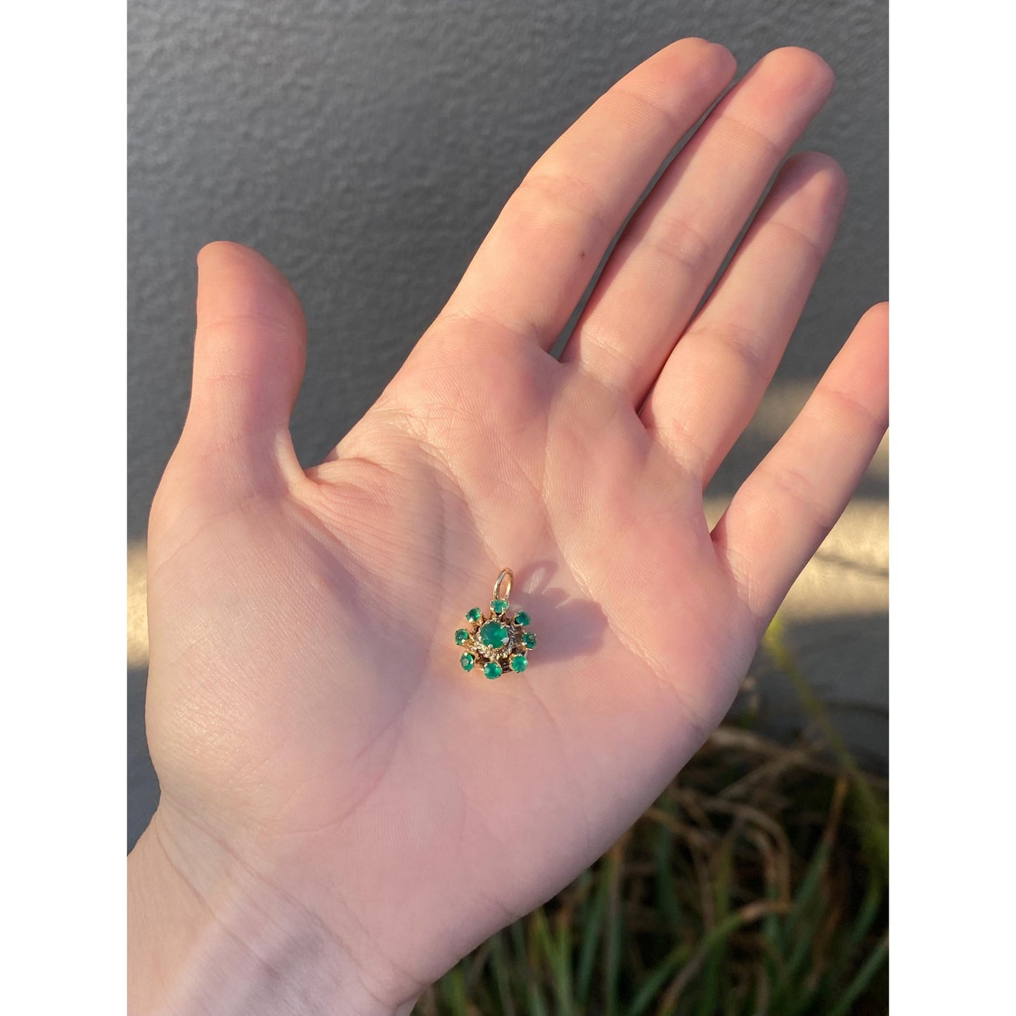 Vintage Solid 10k Yellow Gold Chrysoprase Halo Charm