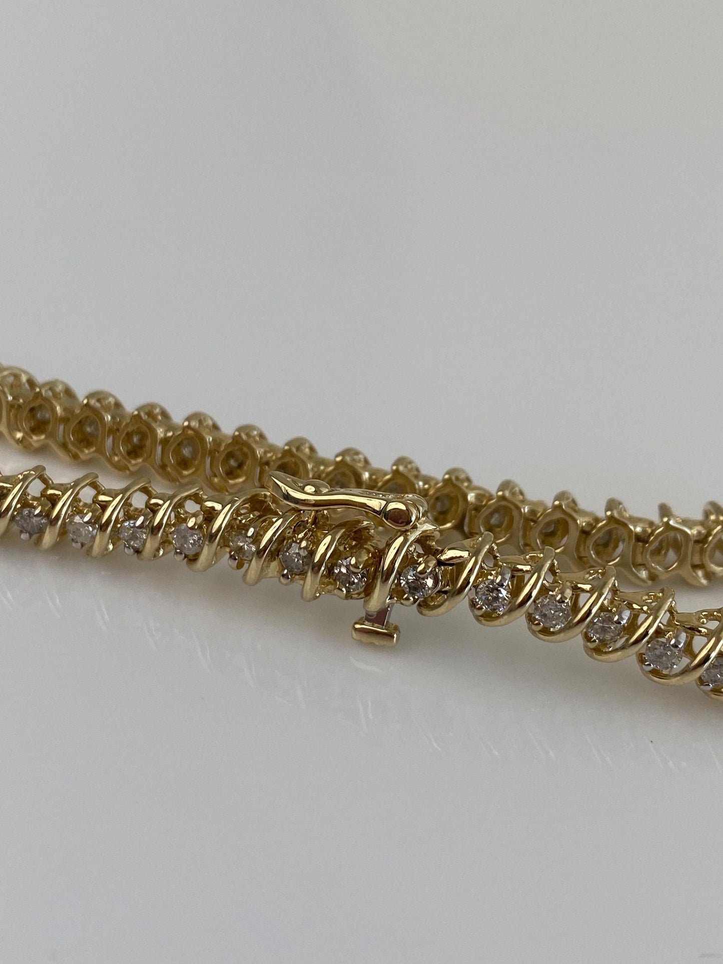Vintage Solid 14k Yellow Gold Diamond Tennis Bracelet - 7 Inches
