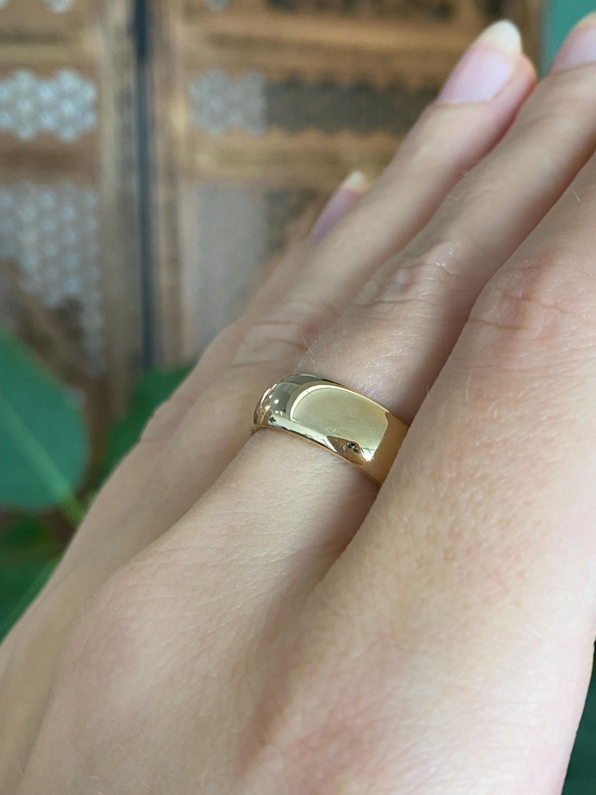 Tiffany & Co. Solid 14k Yellow Gold Ring Band - Size 7