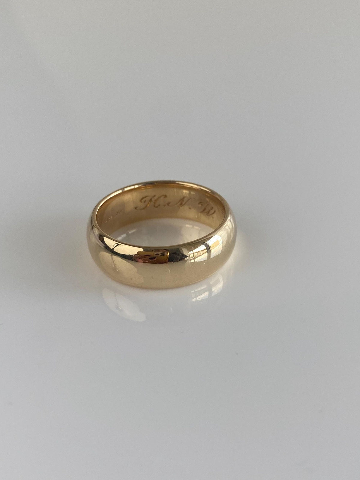 Tiffany & Co. Solid 14k Yellow Gold Ring Band - Size 7