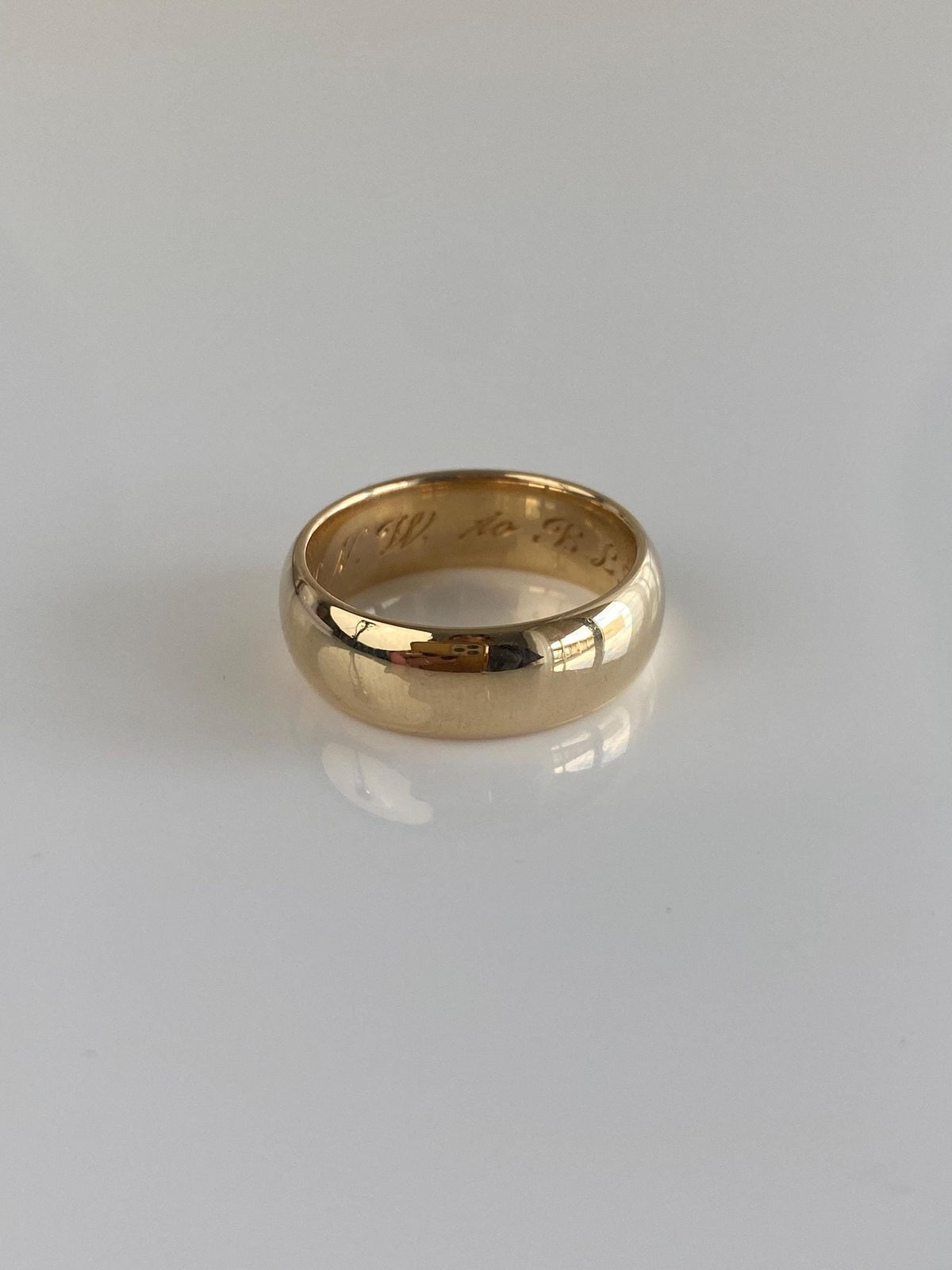 Tiffany & Co. Solid 14k Yellow Gold Ring Band - Size 7