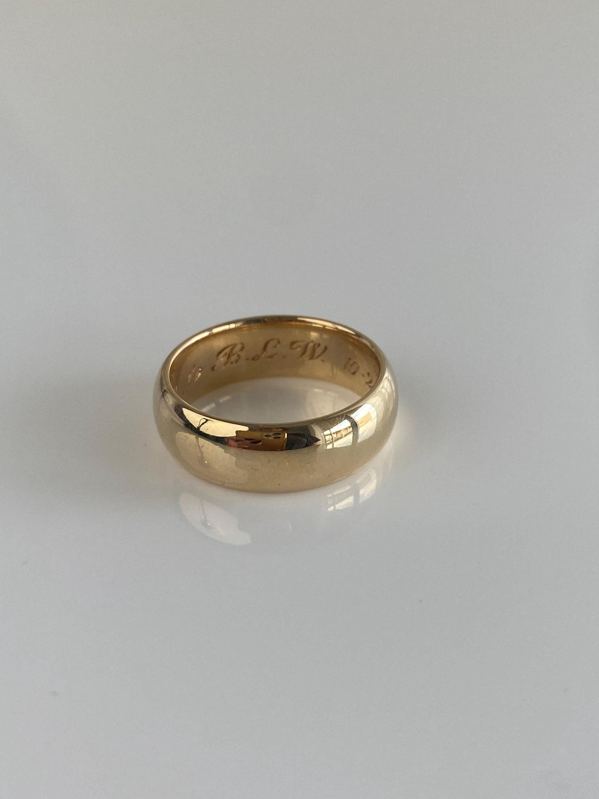 Tiffany & Co. Solid 14k Yellow Gold Ring Band - Size 7