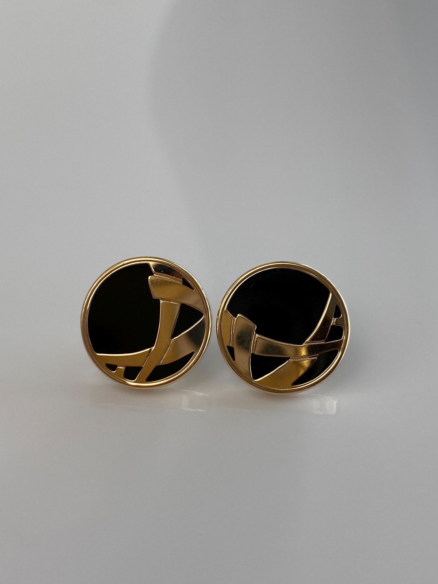 Vintage Solid 14k Yellow Gold Onyx Stud Earrings