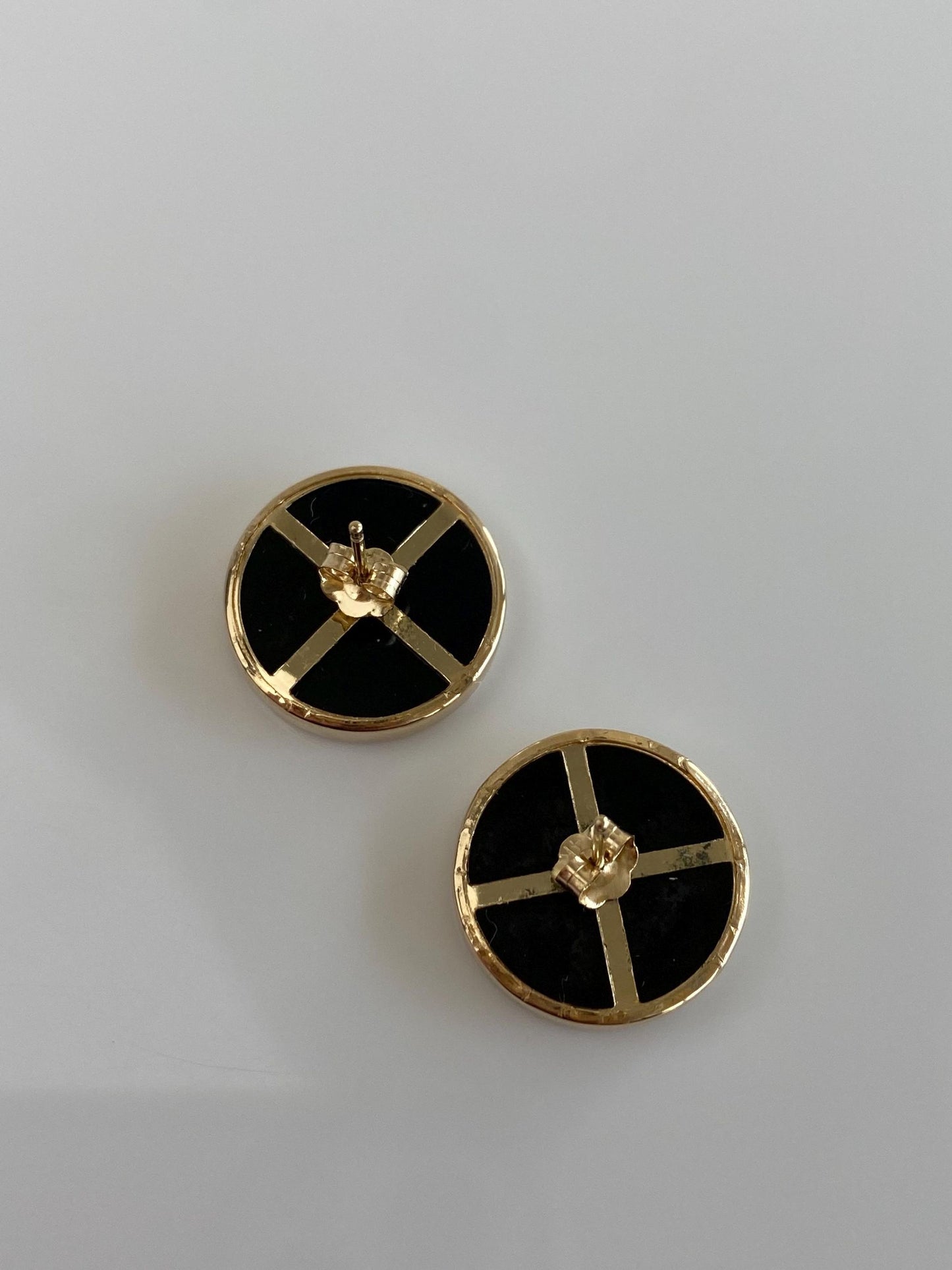 Vintage Solid 14k Yellow Gold Onyx Stud Earrings