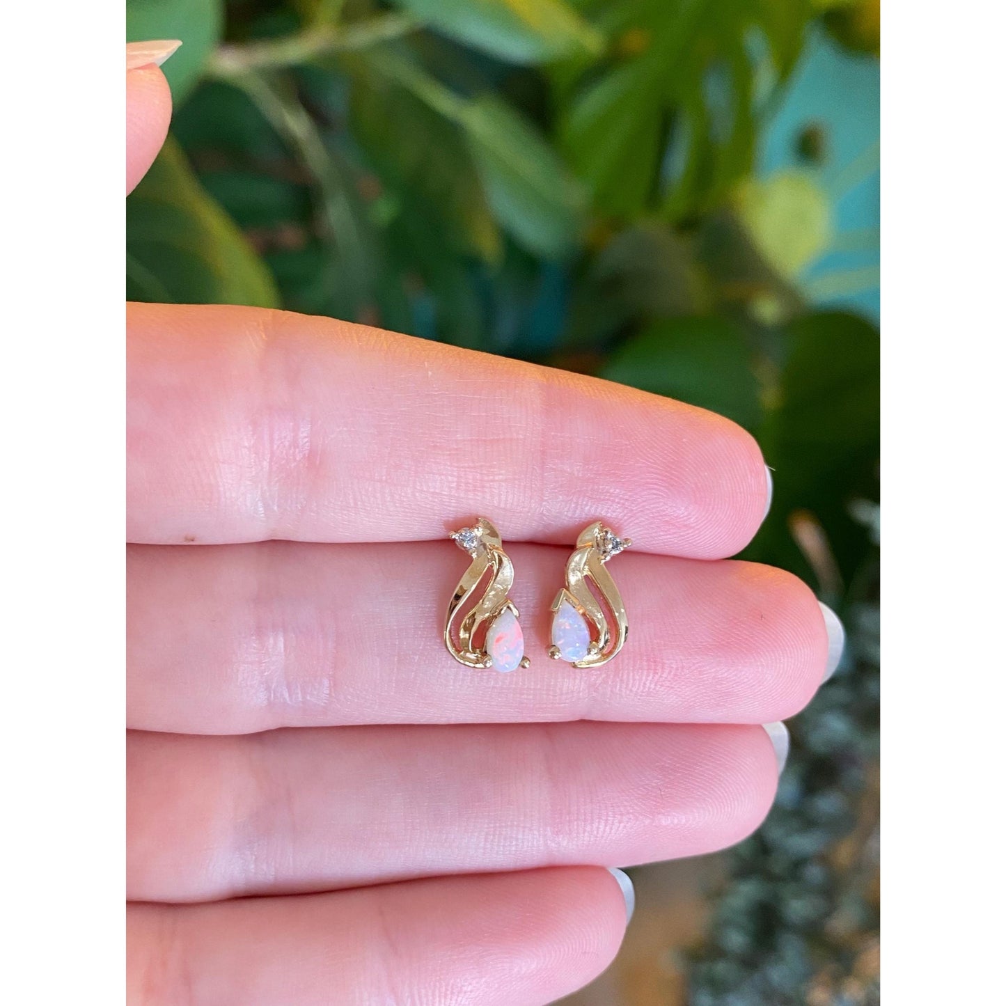 Vintage Solid 14k Yellow Gold Opal Clear Sapphire Stud Earrings