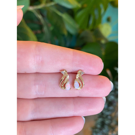 Vintage Solid 14k Yellow Gold Opal Clear Sapphire Stud Earrings