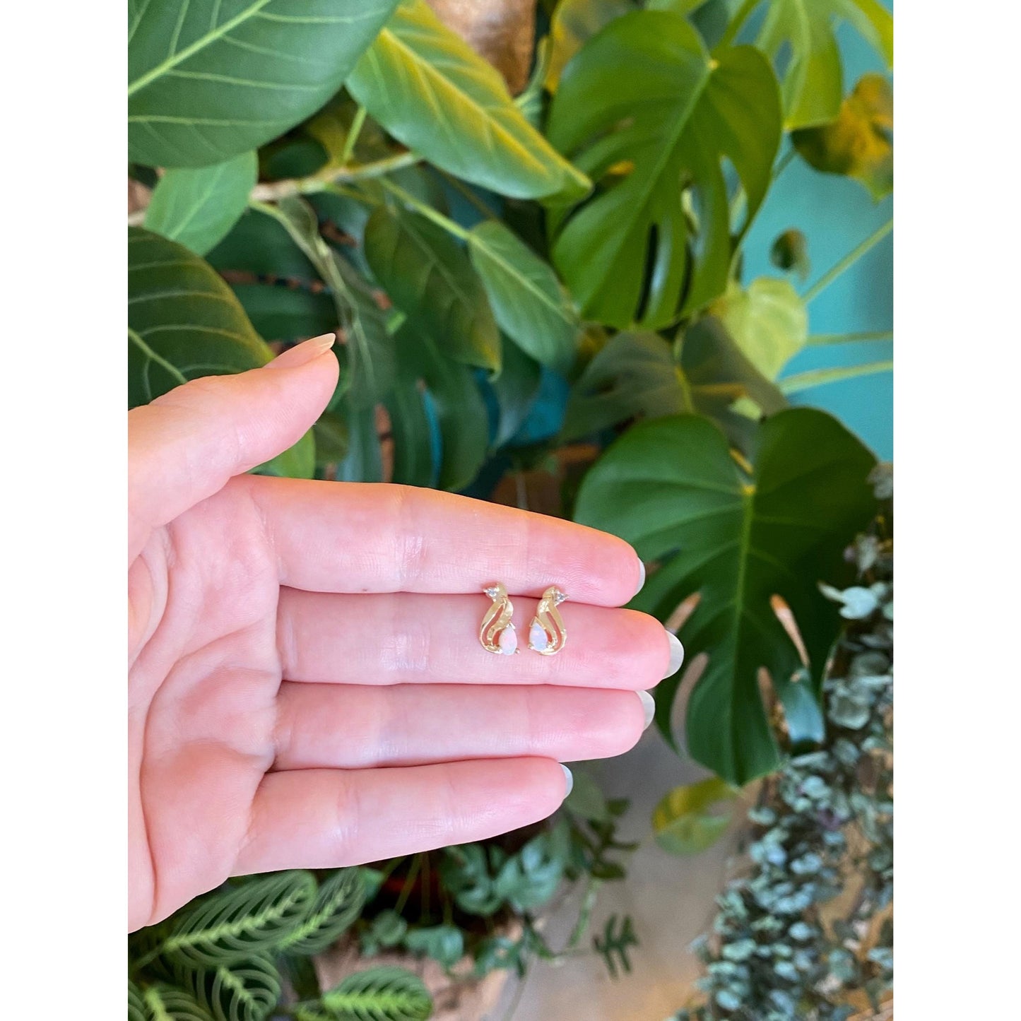 Vintage Solid 14k Yellow Gold Opal Clear Sapphire Stud Earrings