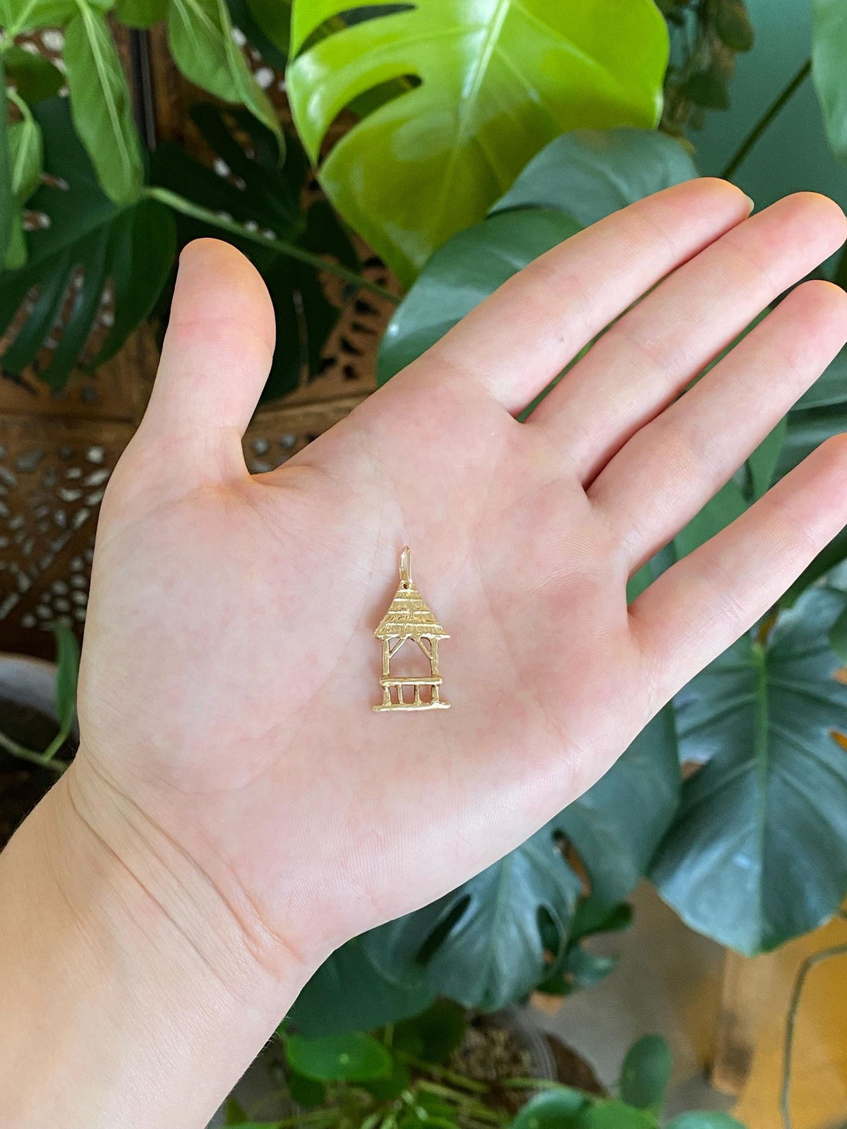 Vintage Solid 14k Yellow Gold Hut Charm
