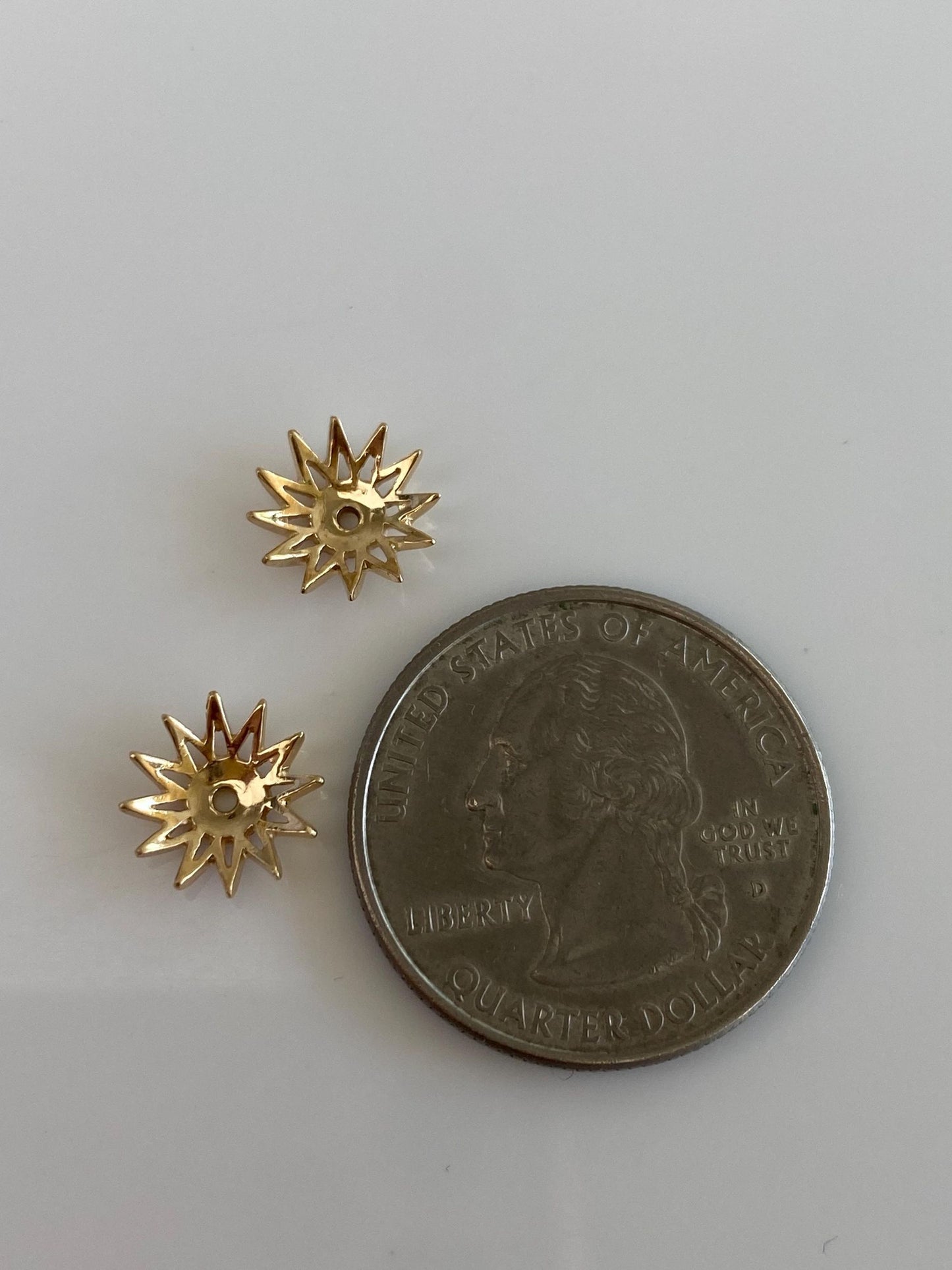 Vintage Solid 14k Yellow Gold Flower Earring Jackets