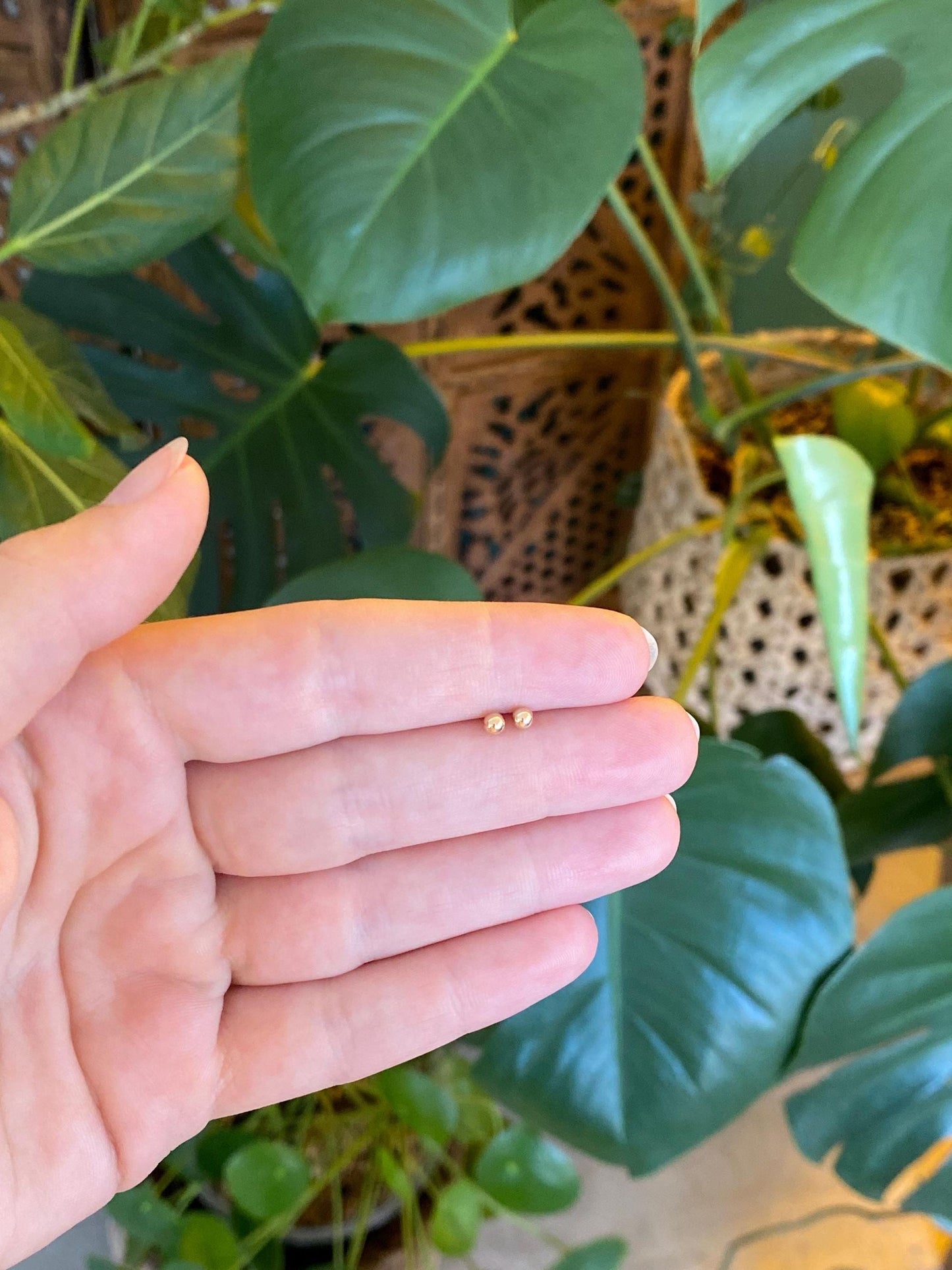 Vintage 10k Yellow Gold Ball Stud Earrings
