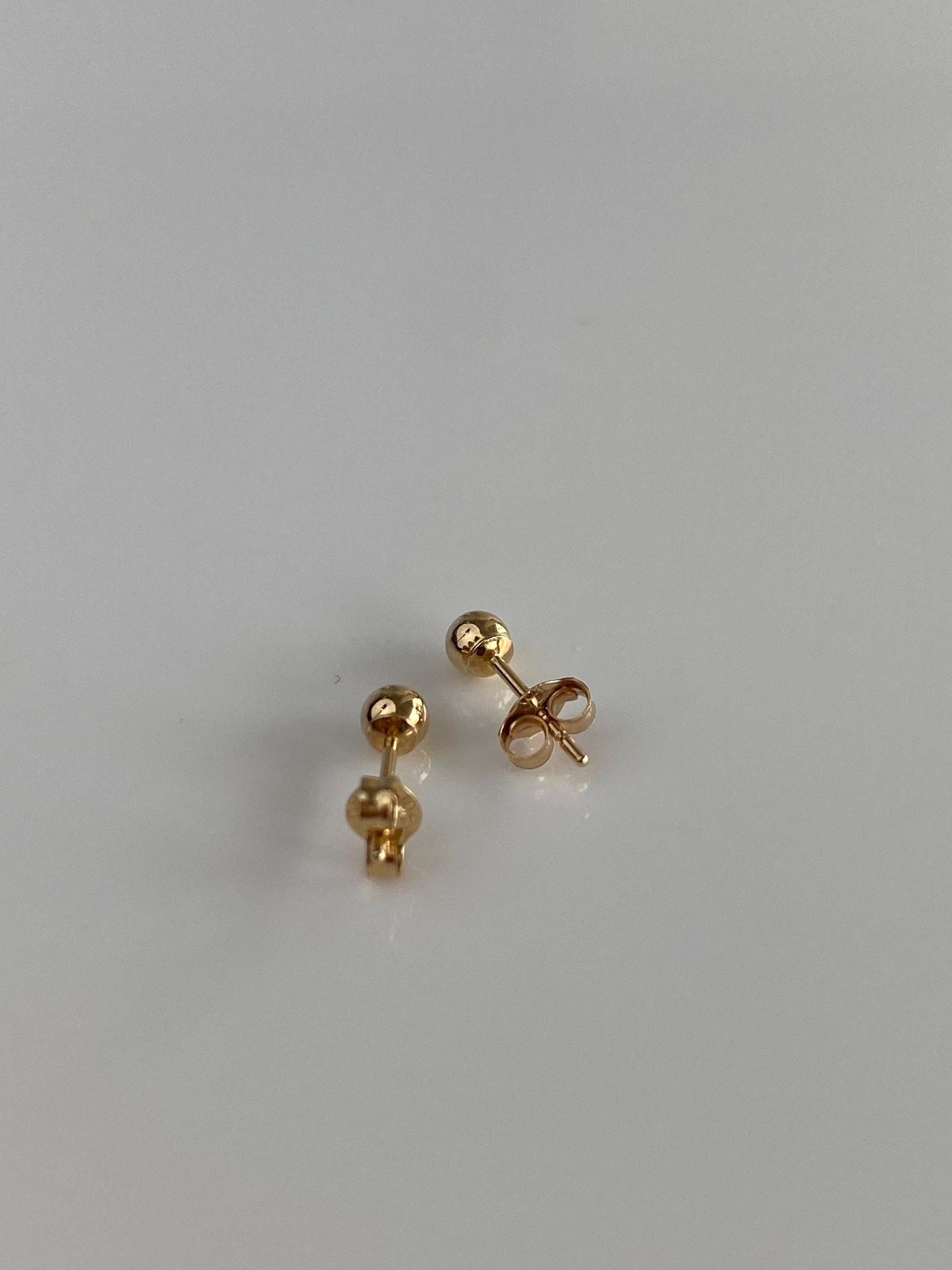 Vintage 10k Yellow Gold Ball Stud Earrings